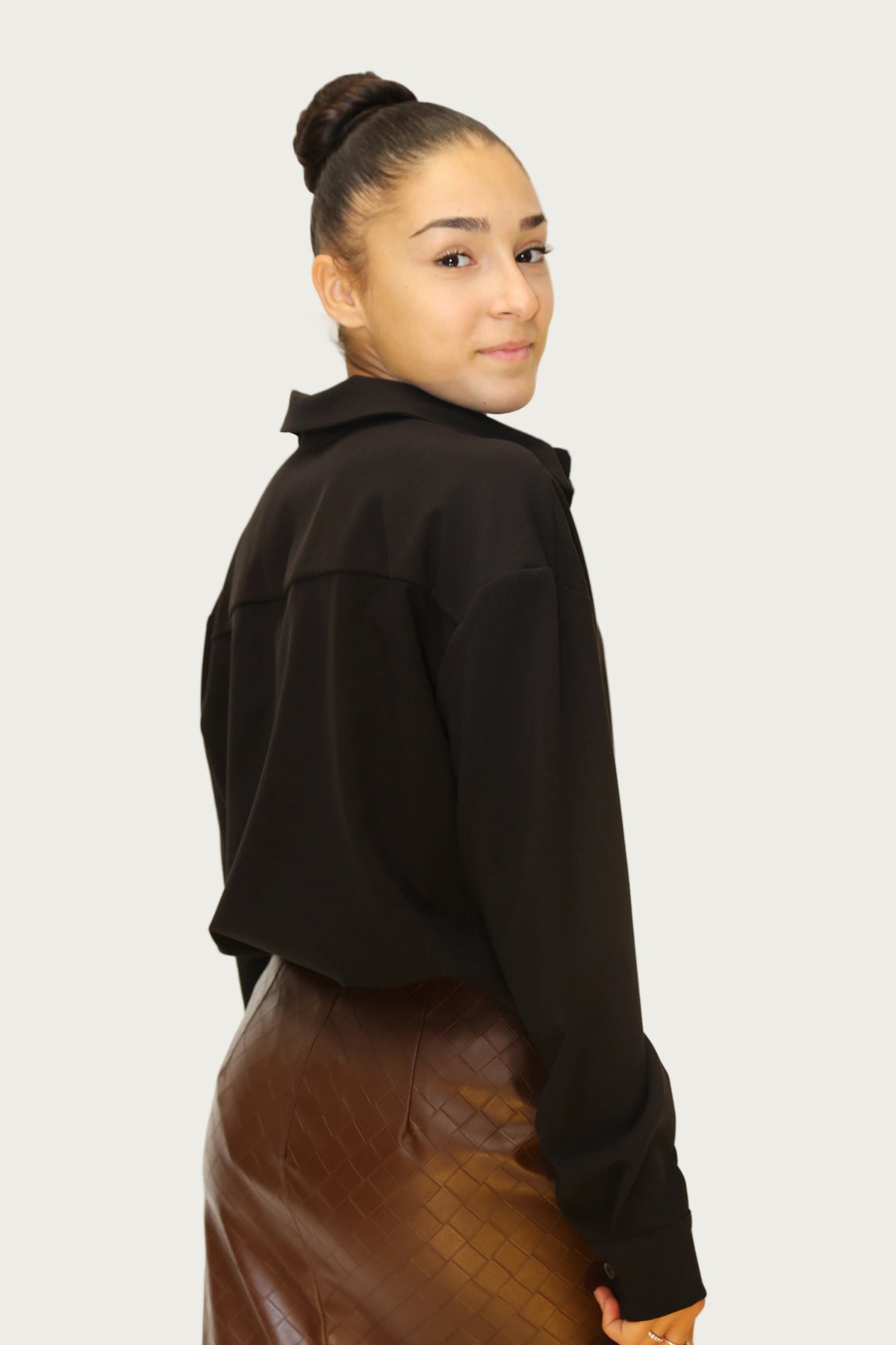https://admin.shopify.com/store/gulieshop/products/16641502675293
