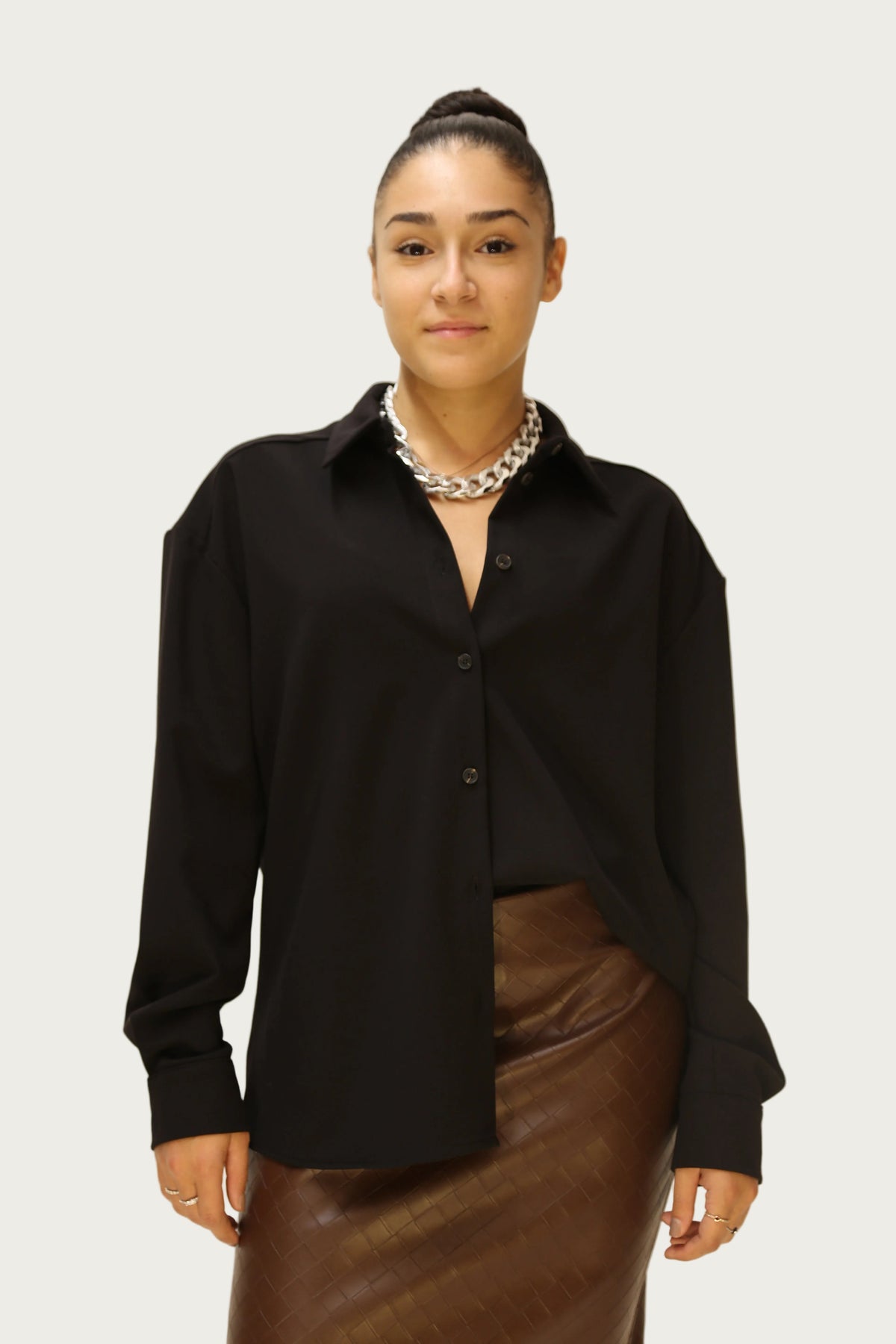 https://admin.shopify.com/store/gulieshop/products/16641502675293