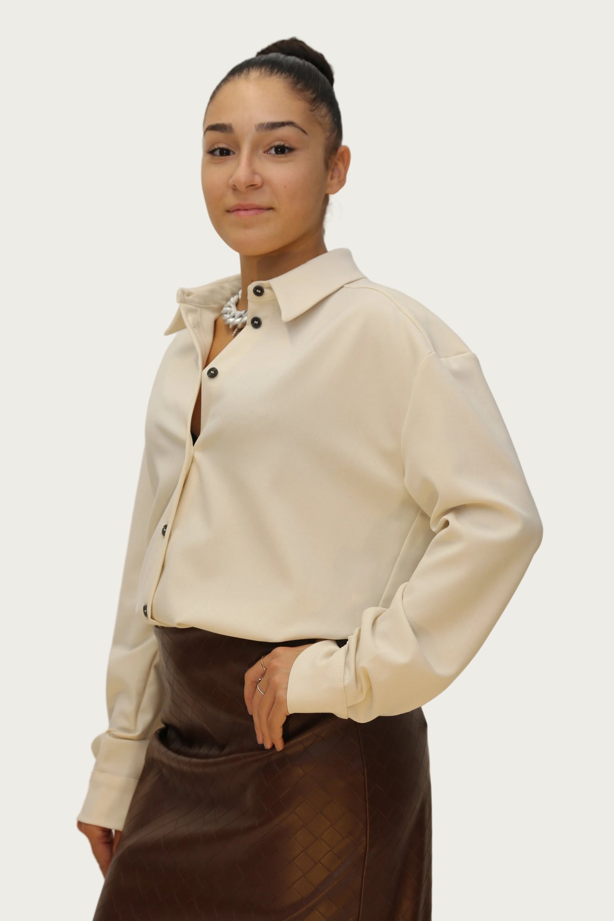 https://admin.shopify.com/store/gulieshop/products/16641502609757