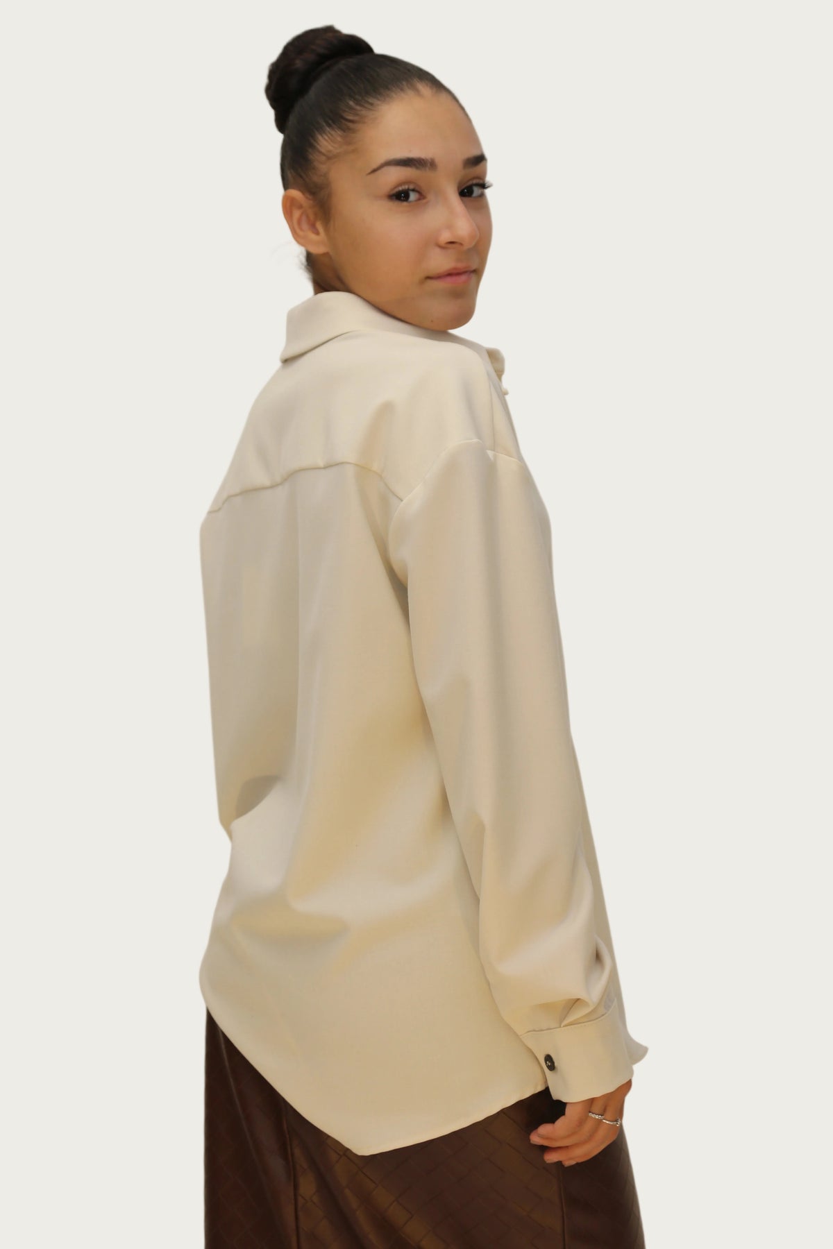 https://admin.shopify.com/store/gulieshop/products/16641502609757