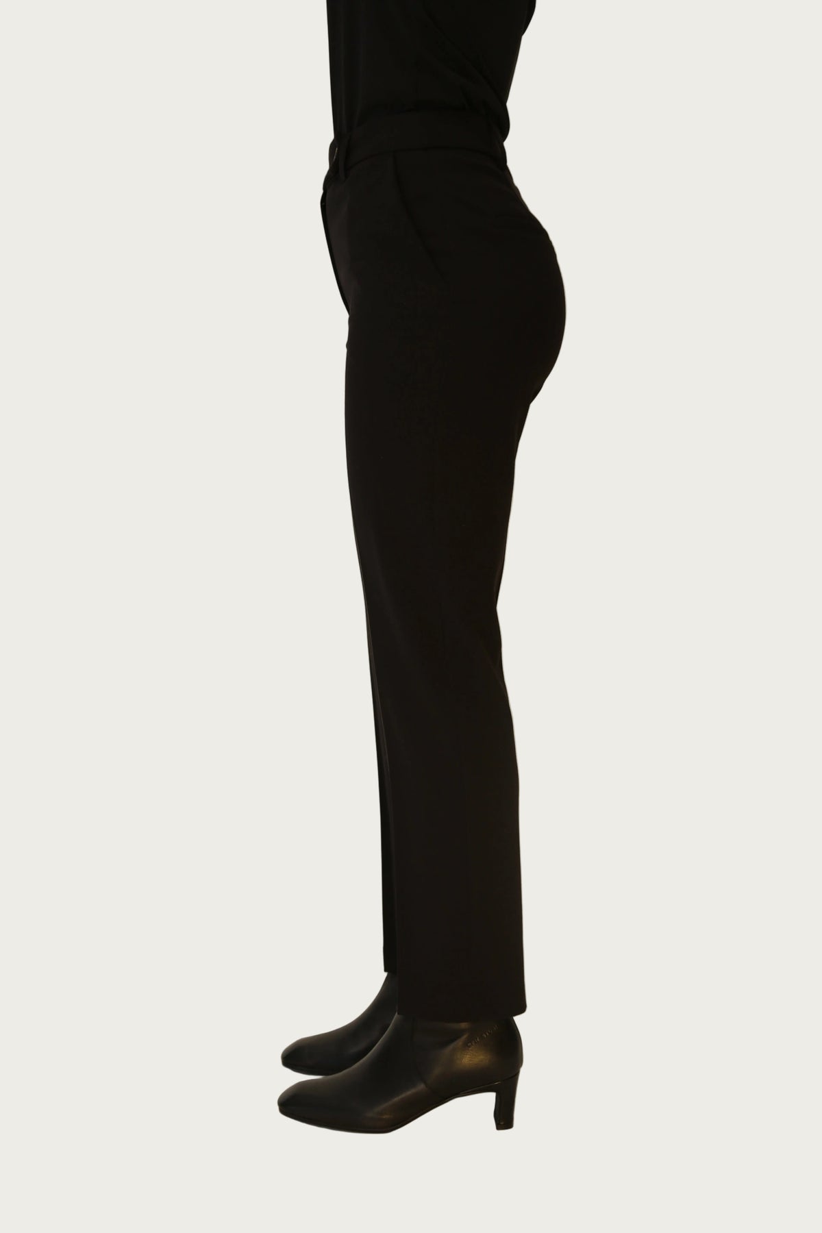 https://admin.shopify.com/store/gulieshop/products/16642422145373
