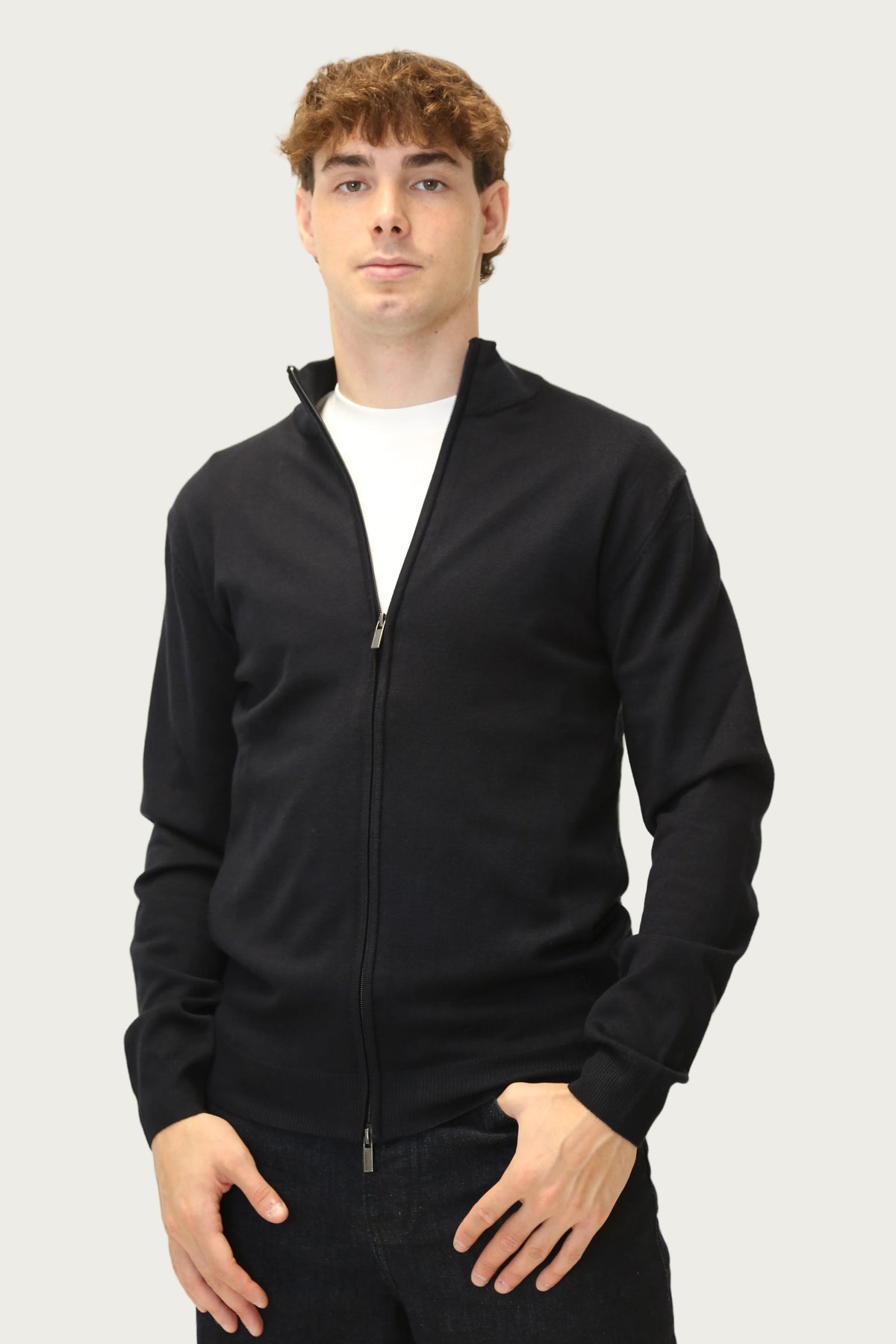 https://admin.shopify.com/store/gulieshop/products/16653449101661