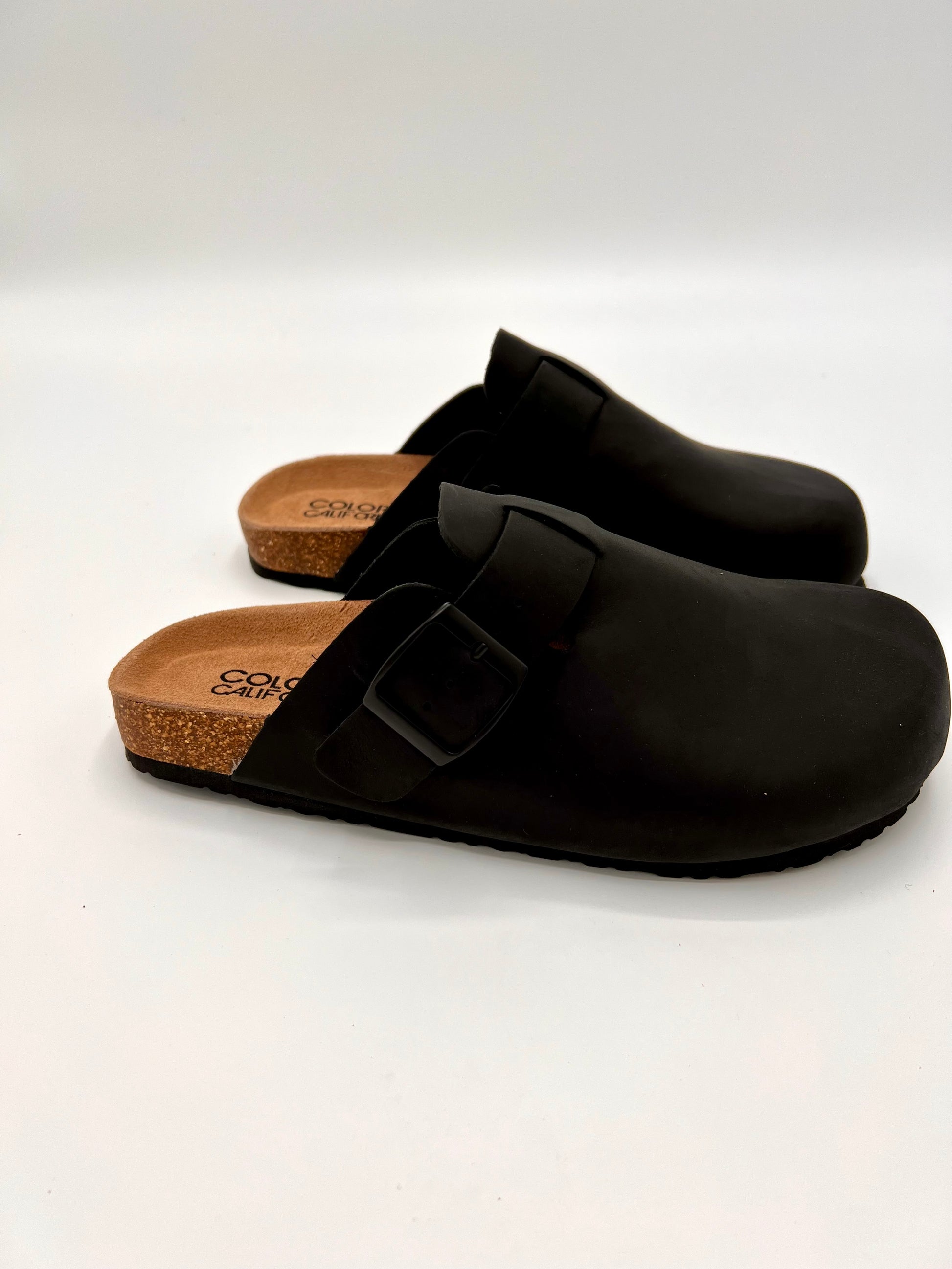 https://admin.shopify.com/store/gulieshop/products/15378813485405#:~:text=https%3A//www.gulieshop.it%20%E2%80%BA%20products%20%E2%80%BA%20colors%2Dof%2Dcalifornia%2Dsabot%2Din%2Dnabuk%2Dbiom411