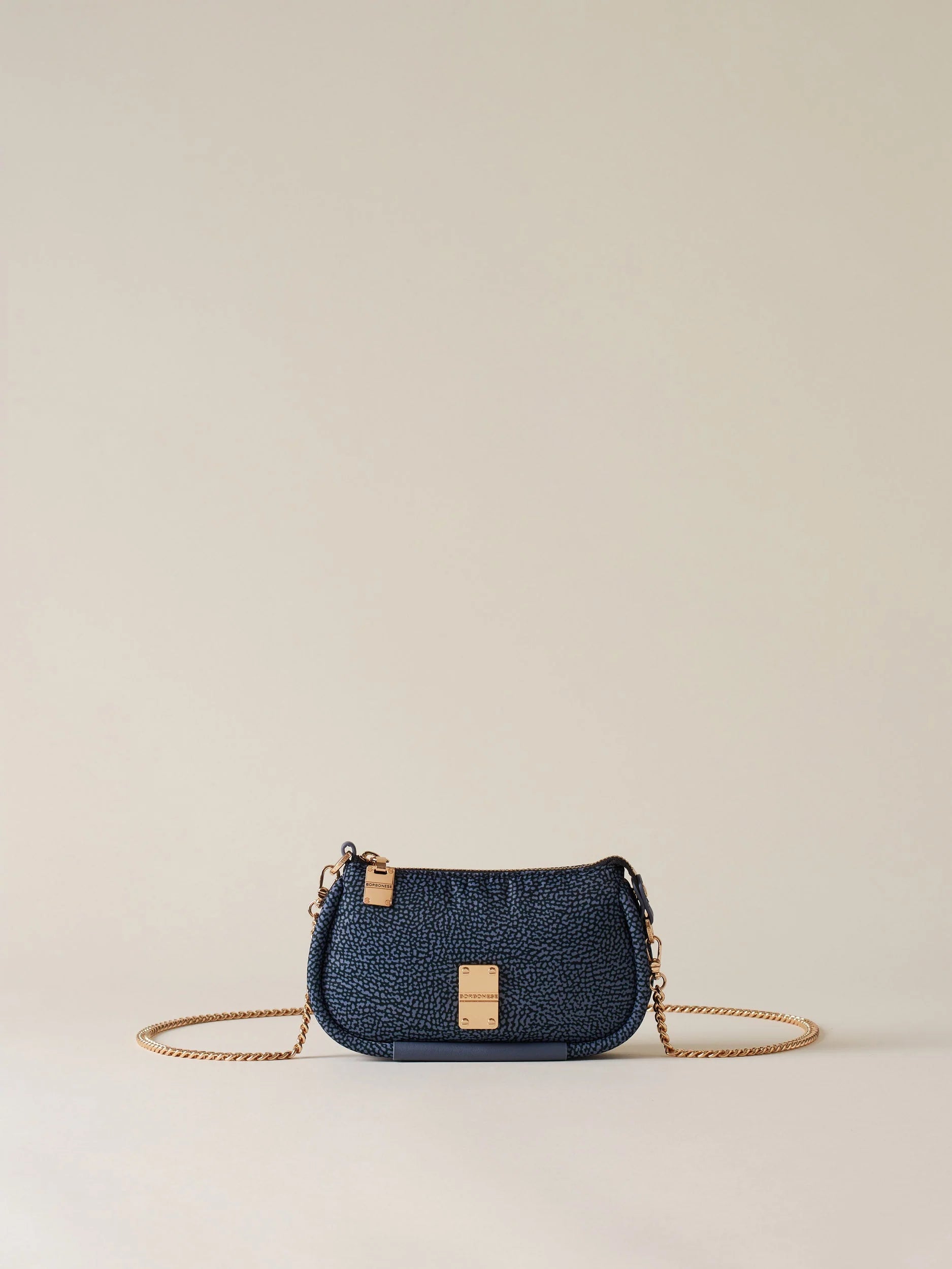 https://admin.shopify.com/store/gulieshop/products/15269743165789#:~:text=https%3A//www.gulieshop.it%20%E2%80%BA%20products%20%E2%80%BA%20borbonese%2Dmini%2Dborsa%2Din%2Dtessuto%2D91020008i15%2D1