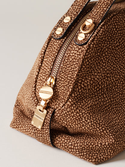 https://admin.shopify.com/store/gulieshop/products/15491901161821#:~:text=https%3A//www.gulieshop.it%20%E2%80%BA%20products%20%E2%80%BA%20borbonese%2Dborsa%2Da%2Dbauletto%2Dsexy%2D923329%2D684