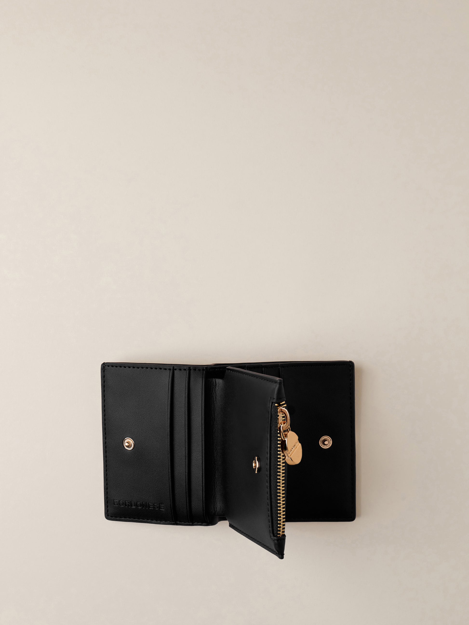 https://admin.shopify.com/store/gulieshop/products/15039632441693#:~:text=https%3A//www.gulieshop.it%20%E2%80%BA%20products%20%E2%80%BA%20borbonese%2Dportafolgio%2Dcon%2Dtasca%2Din%2Dtessuto%2D930163i15