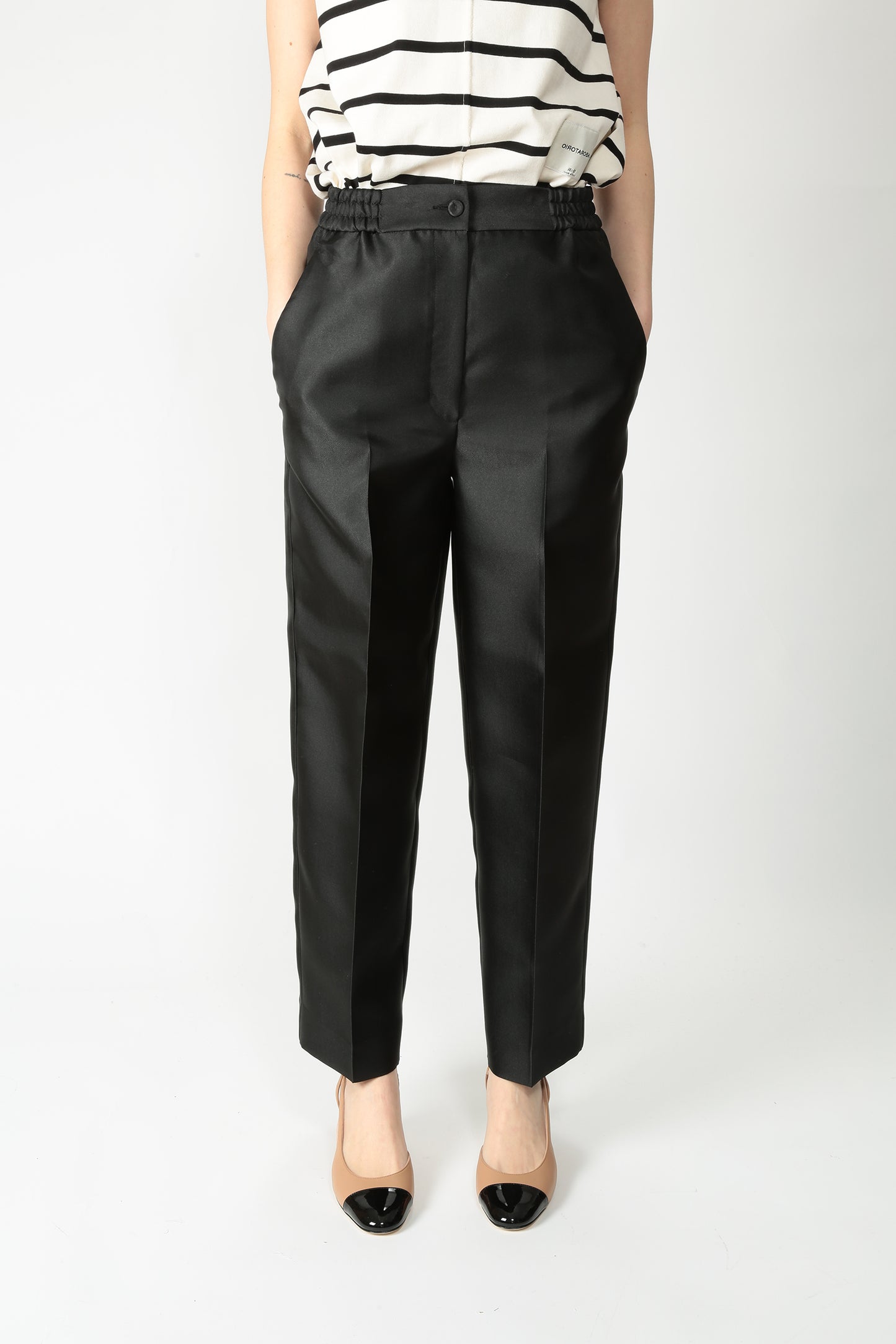 https://admin.shopify.com/store/gulieshop/products/15192689377629#:~:text=https%3A//www.gulieshop.it%20%E2%80%BA%20products%20%E2%80%BA%20beatrice%2Dpantalone%2Din%2Draso%2D25fe1011hopper%2D1