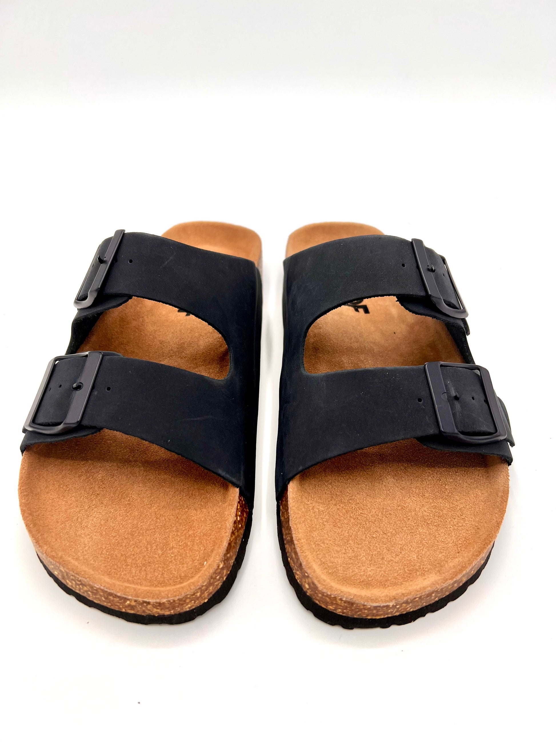https://admin.shopify.com/store/gulieshop/products/15378813616477#:~:text=https%3A//www.gulieshop.it%20%E2%80%BA%20products%20%E2%80%BA%20colors%2Dof%2Dcalifornia%2Dsandalo%2Din%2Dnabuk%2Dbiom410%2D1