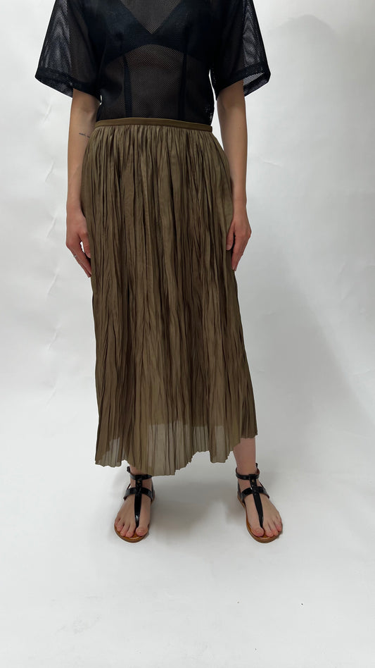 https://admin.shopify.com/store/gulieshop/products/15400666595677#:~:text=https%3A//www.gulieshop.it%20%E2%80%BA%20products%20%E2%80%BA%20r%2Dcollina%2Dgonna%2Dmidi%2Dplisse%2Db57067%2D2