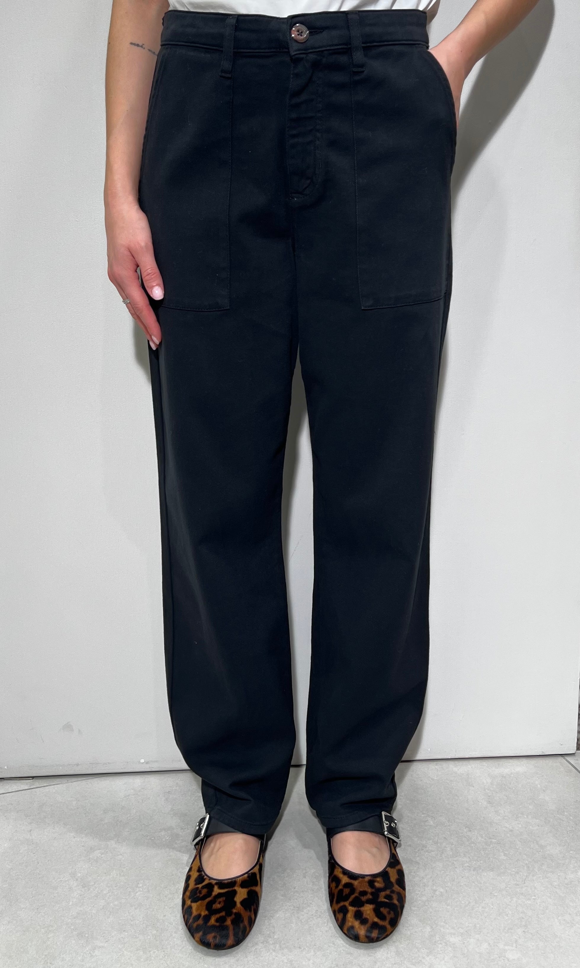https://admin.shopify.com/store/gulieshop/products/15718399639901