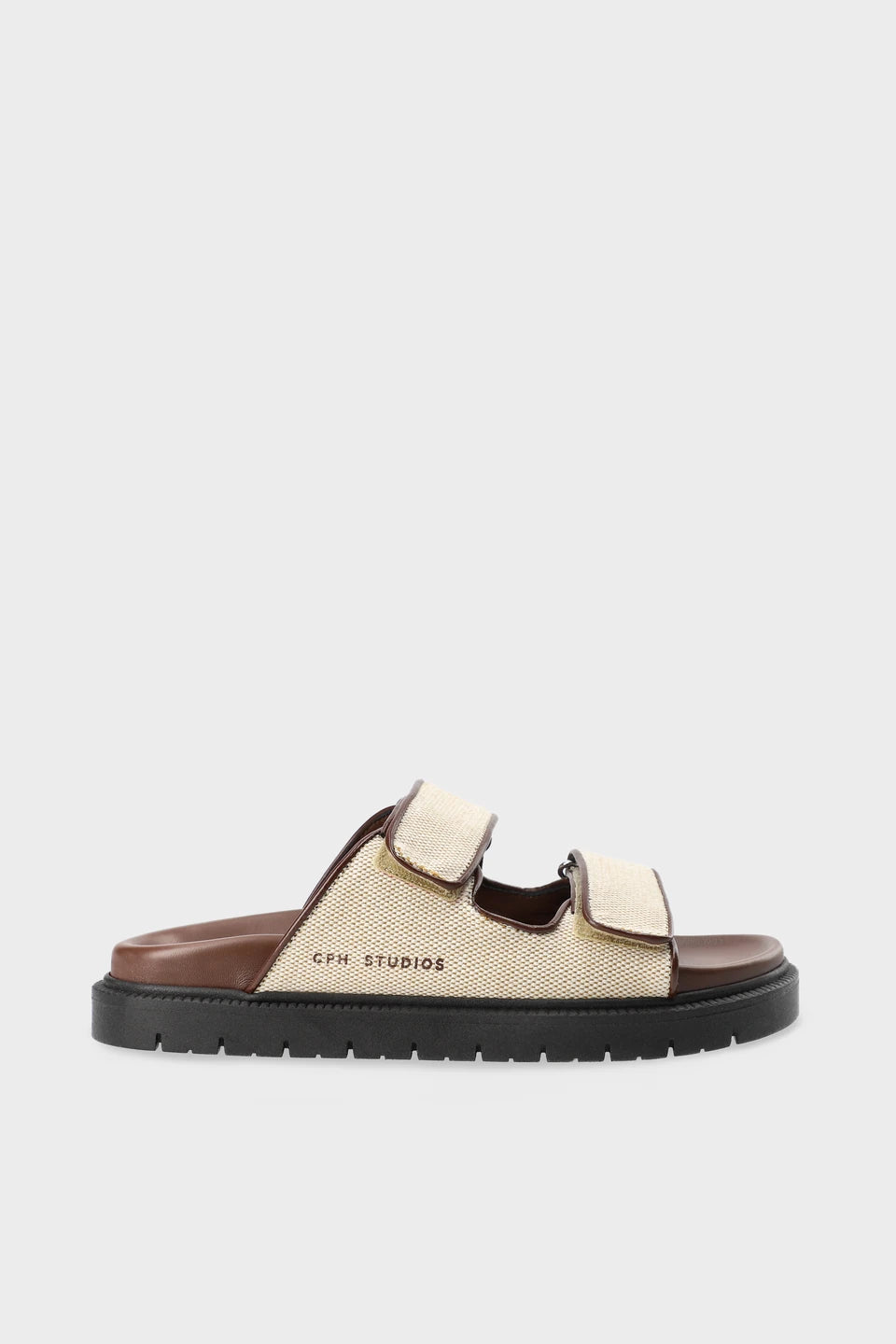 https://admin.shopify.com/store/gulieshop/products/16084794933597#:~:text=https%3A//www.gulieshop.it%20%E2%80%BA%20products%20%E2%80%BA%20copenhagen%2Dciabatta%2Din%2Dpelle%2De%2Dtessuto%2Dcph704