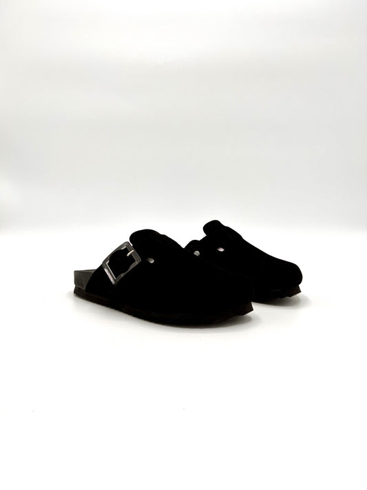 https://admin.shopify.com/store/gulieshop/products/15378813452637#:~:text=https%3A//www.gulieshop.it%20%E2%80%BA%20products%20%E2%80%BA%20colors%2Dof%2Dcalifornia%2Dsabot%2Din%2Dsuede%2Dbi086%2D1