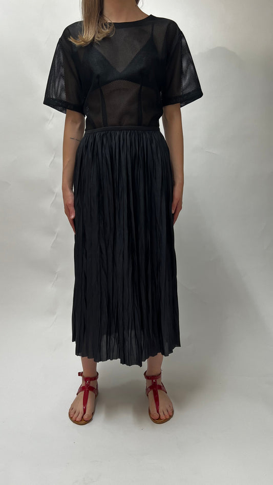 https://admin.shopify.com/store/gulieshop/products/15400666562909#:~:text=https%3A//www.gulieshop.it%20%E2%80%BA%20products%20%E2%80%BA%20r%2Dcollina%2Dgonna%2Dmidi%2Dplisse%2Db57067%2D1