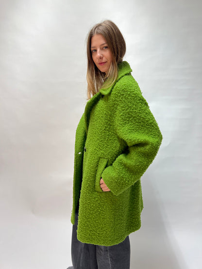 https://admin.shopify.com/store/gulieshop/products/14756464066909#:~:text=https%3A//www.gulieshop.it%20%E2%80%BA%20products%20%E2%80%BA%20v%2Dlab%2Dcappotto%2Din%2Dlana%2Dcasentino%2Dfw36621