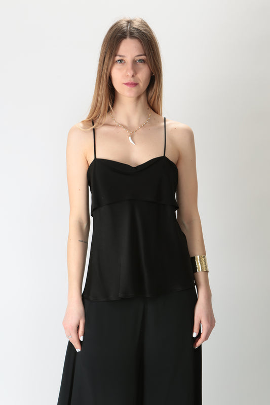 https://admin.shopify.com/store/gulieshop/products/9114950795613#:~:text=Invia-,Ottod%27ame%20Top%20in%20viscosa%20DT9047,-Contenuto%20multimediale%201