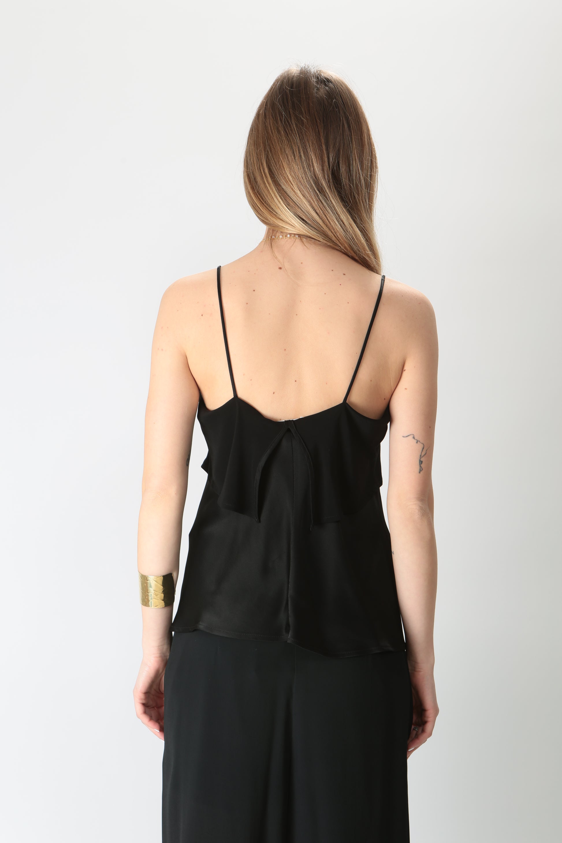 https://admin.shopify.com/store/gulieshop/products/9114950795613#:~:text=Invia-,Ottod%27ame%20Top%20in%20viscosa%20DT9047,-Contenuto%20multimediale%201