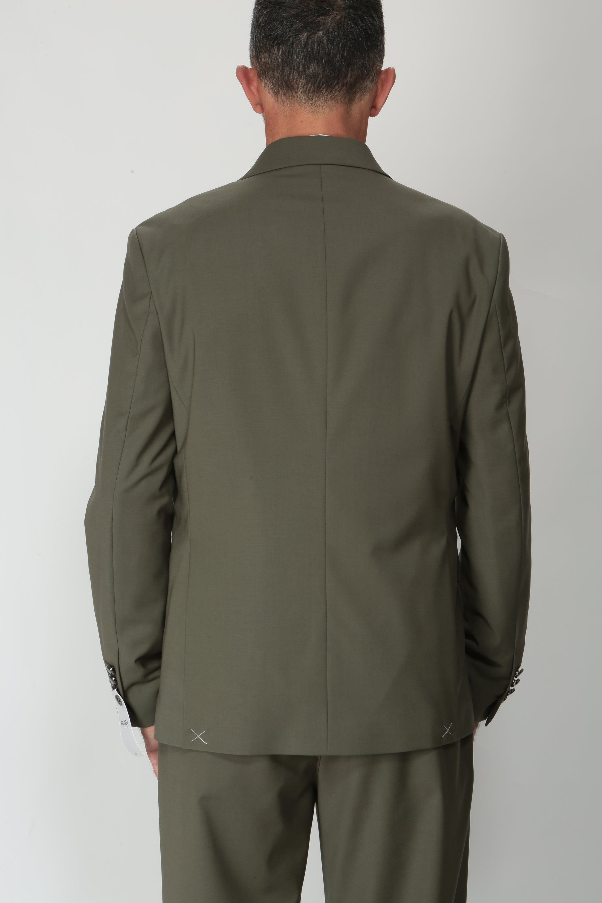 https://admin.shopify.com/store/gulieshop/products/15359948915037#:~:text=https%3A//www.gulieshop.it%20%E2%80%BA%20products%20%E2%80%BA%20pelinga%2Dgiacca%2Ddoppiopetto%2D1536dp%2Dcalypso