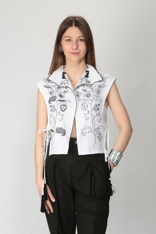 https://admin.shopify.com/store/gulieshop/products/15359827738973#:~:text=https%3A//www.gulieshop.it%20%E2%80%BA%20products%20%E2%80%BA%20ordito%2Dgilet%2Din%2Dlino%2De%2Dviscosa%2Dricamato%2Dginevra