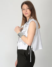 https://admin.shopify.com/store/gulieshop/products/8505795608925#:~:text=Invia-,L.%20Conti%20Maglia%20misto%20lana%20maniche%20corte%20F3WC58,-Contenuto%20multimediale%201