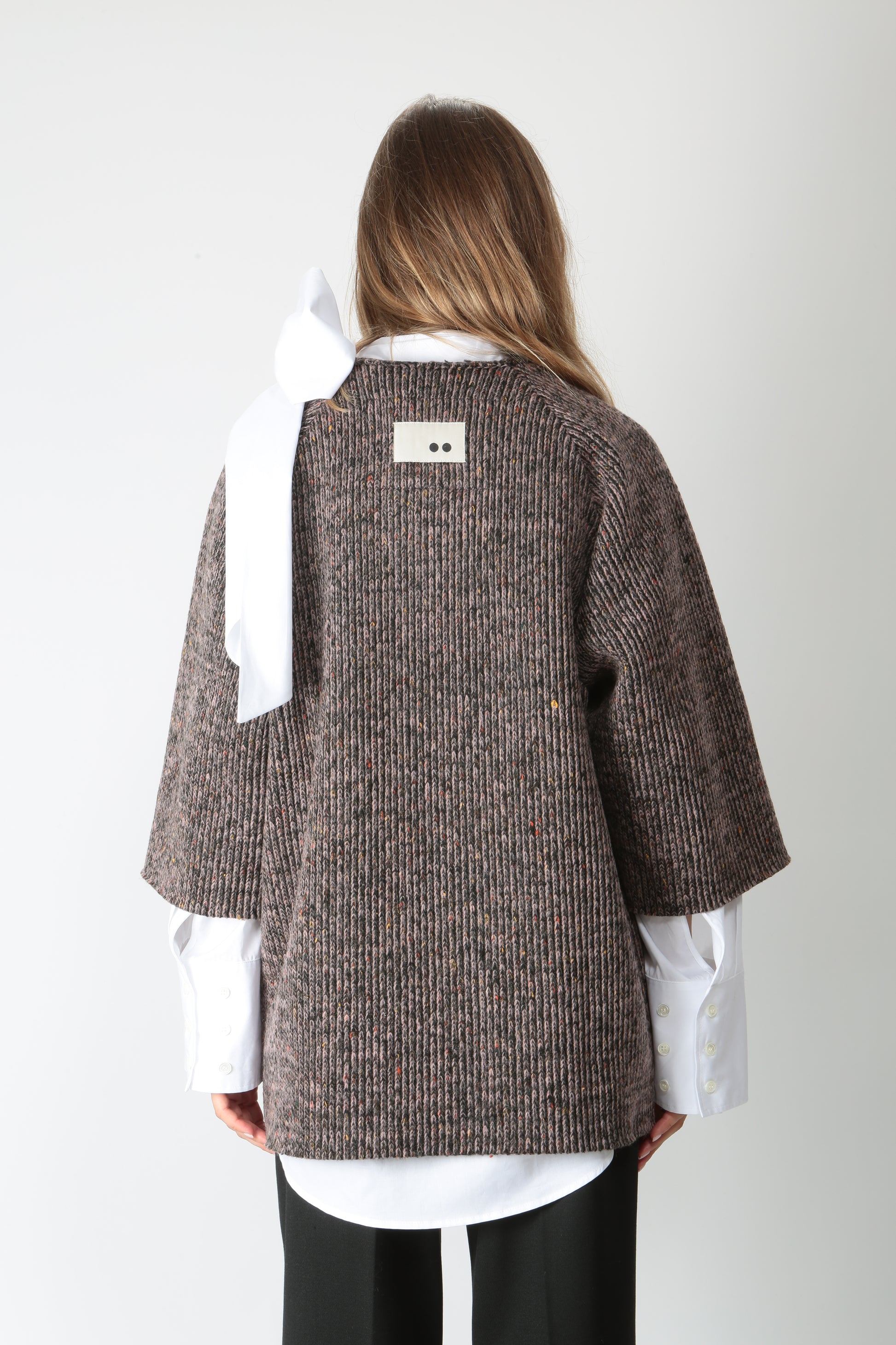 https://admin.shopify.com/store/gulieshop/products/9773926252893#:~:text=https%3A//www.gulieshop.it%20%E2%80%BA%20products%20%E2%80%BA%20the%2Dm%2Dmaglia%2Da%2Dcoste%2Din%2Dmisto%2Dlana%2Dmarian