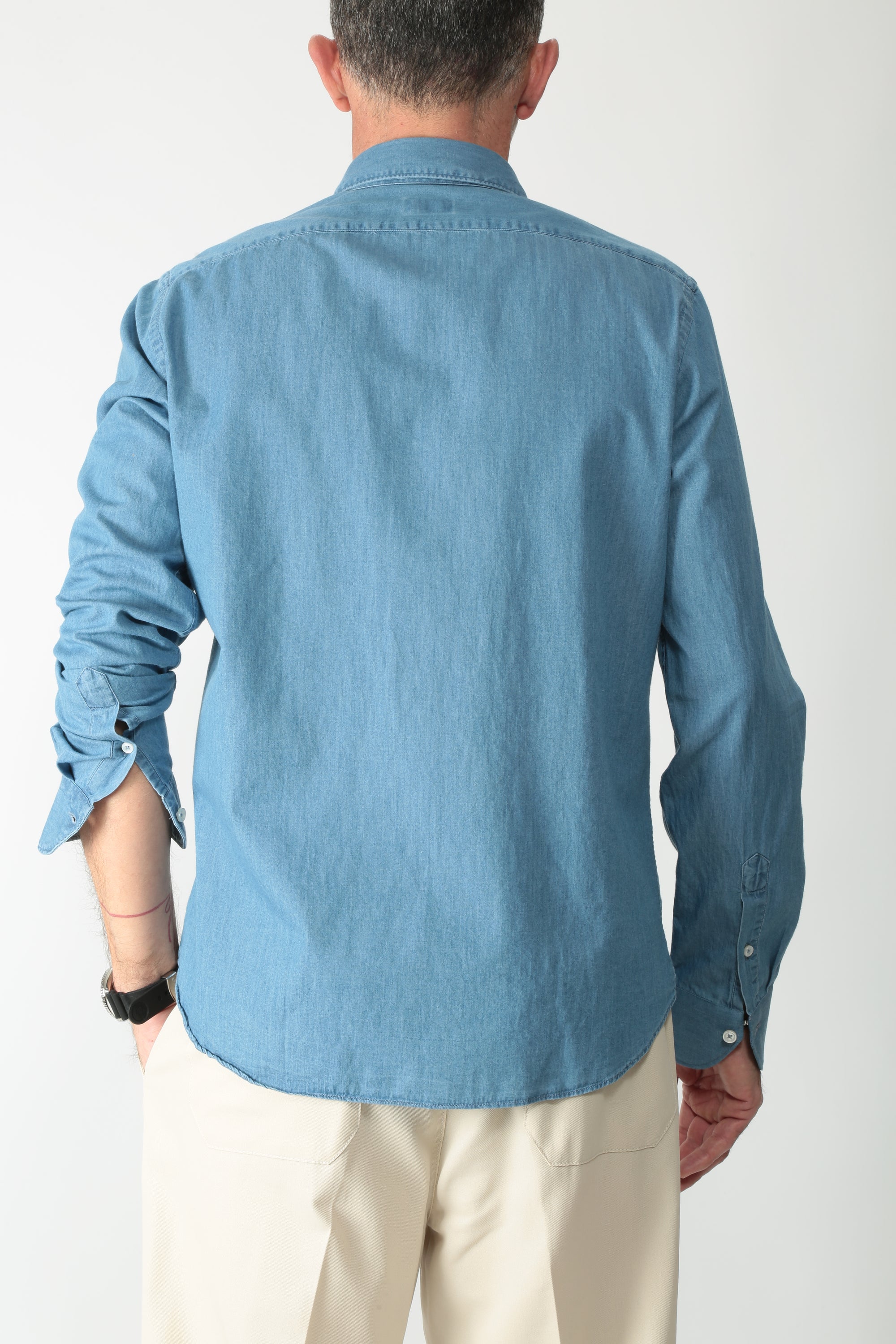 https://admin.shopify.com/store/gulieshop/products/15922558992733#:~:text=https%3A//www.gulieshop.it%20%E2%80%BA%20products%20%E2%80%BA%20xacus%2Dcamicia%2Din%2Dchambrey%2D722ml%2D11296