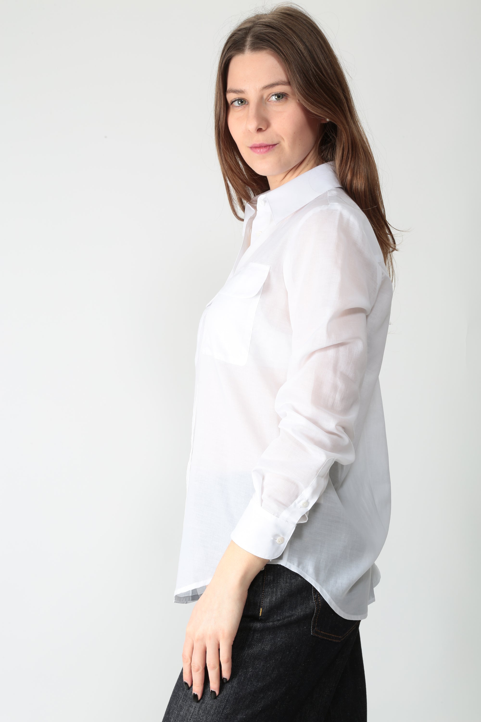 https://admin.shopify.com/store/gulieshop/products/15938897871197#:~:text=https%3A//www.gulieshop.it%20%E2%80%BA%20products%20%E2%80%BA%20camicetta%2Dsnob%2Dcamicia%2Din%2Dgarza%2Ddi%2Dmisto%2Dcotone%2D41415%2D678