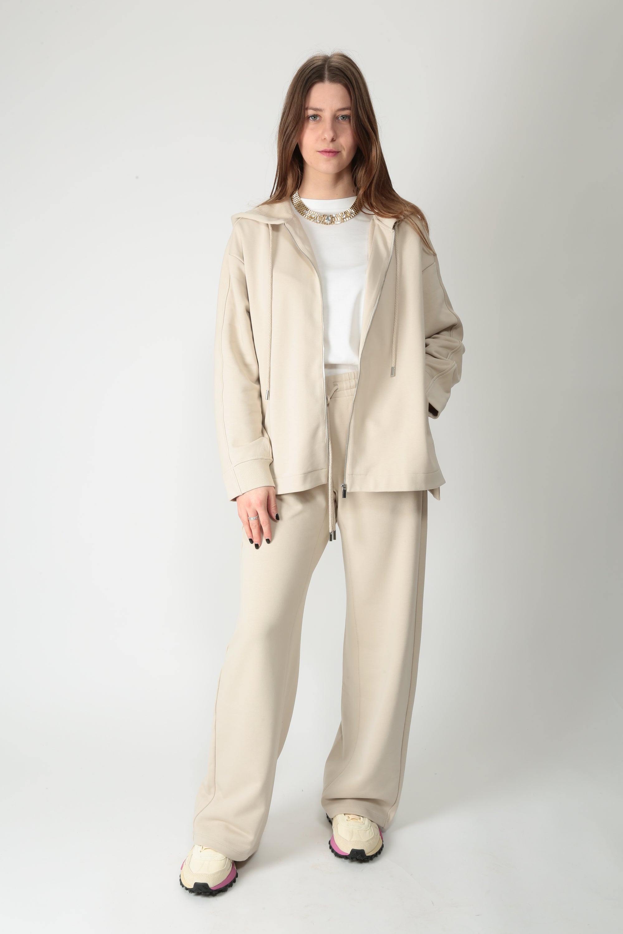 https://admin.shopify.com/store/gulieshop/products/15909805916509#:~:text=https%3A//www.gulieshop.it%20%E2%80%BA%20products%20%E2%80%BA%20maxmara%2Dmm%2Dfelpa%2Dcon%2Dzip%2Dmmlcloro