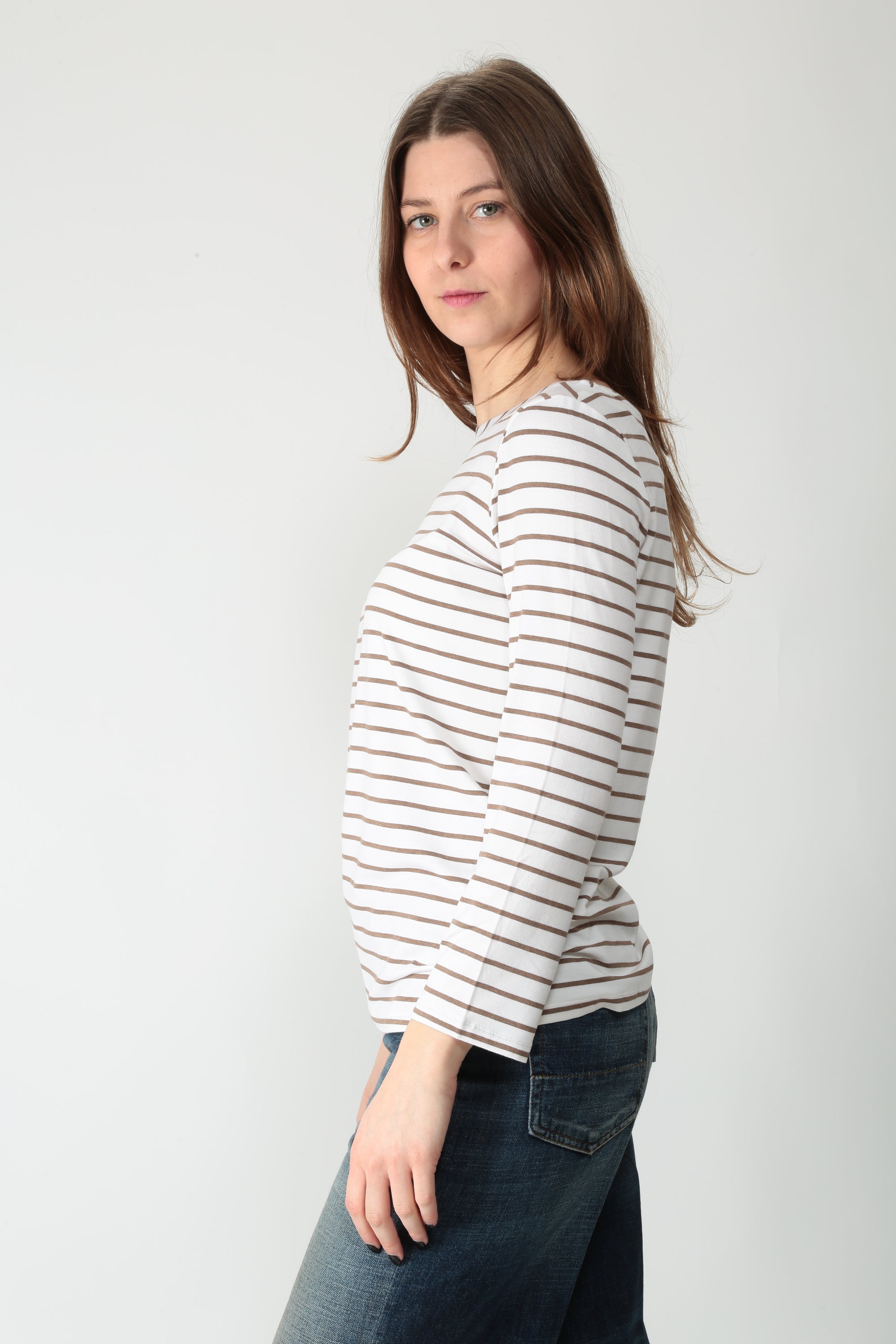 https://admin.shopify.com/store/gulieshop/products/15922559156573#:~:text=https%3A//www.gulieshop.it%20%E2%80%BA%20products%20%E2%80%BA%20purotatto%2Dt%2Dshirt%2Dcollo%2Da%2Dbarca%2Dss260191522