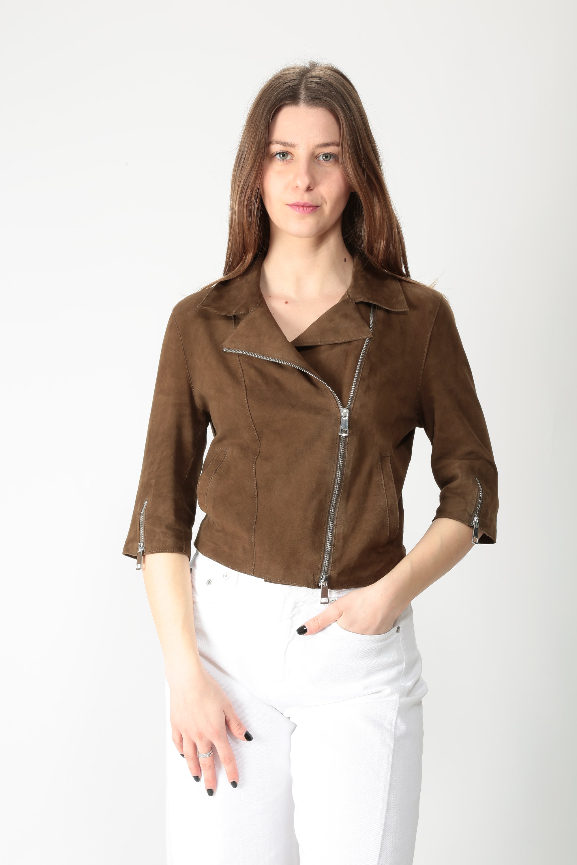 https://admin.shopify.com/store/gulieshop/products/15925774778717