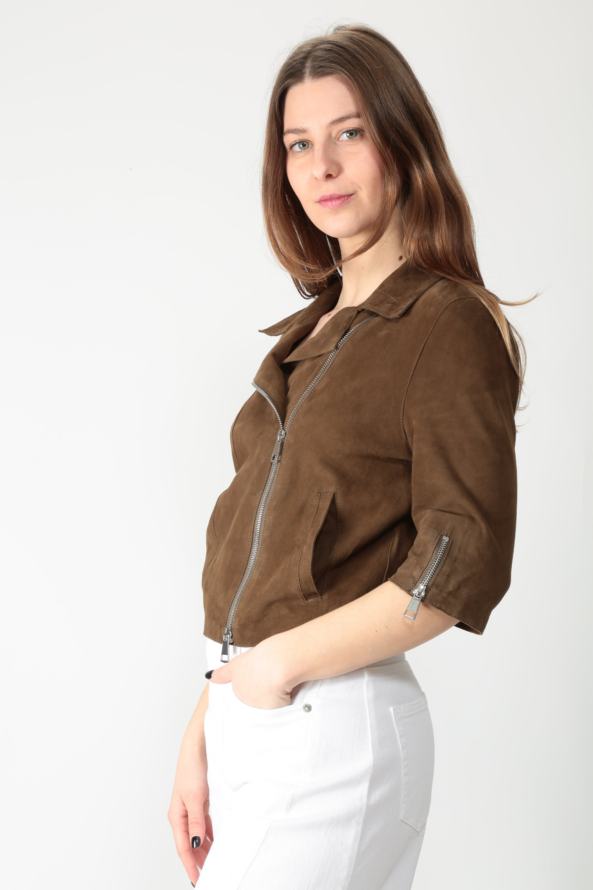 https://admin.shopify.com/store/gulieshop/products/15925774778717