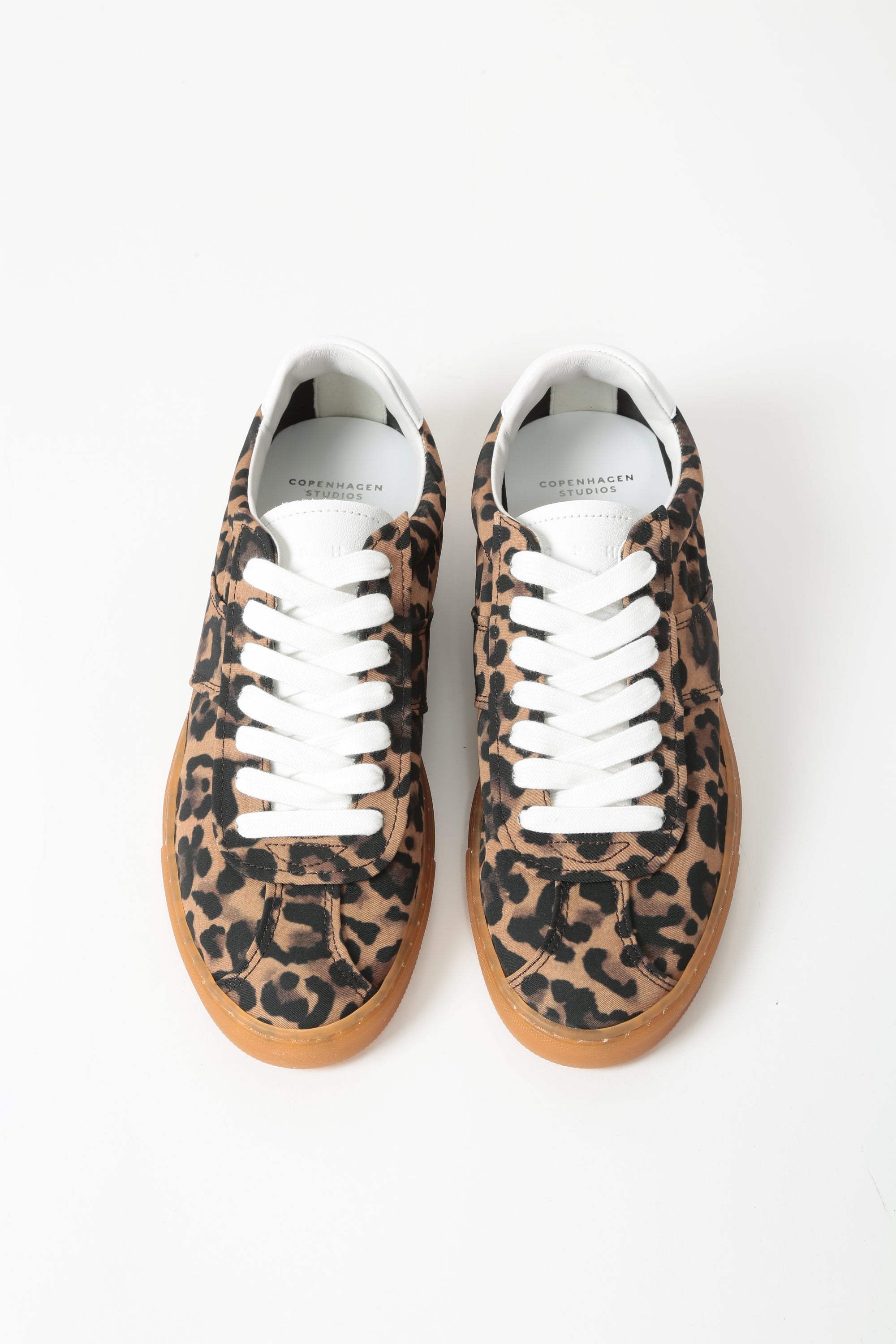 https://admin.shopify.com/store/gulieshop/products/16012804784477#:~:text=https%3A//www.gulieshop.it%20%E2%80%BA%20products%20%E2%80%BA%20copenhagen%2Dsneakers%2Din%2Dtela%2Dcph98