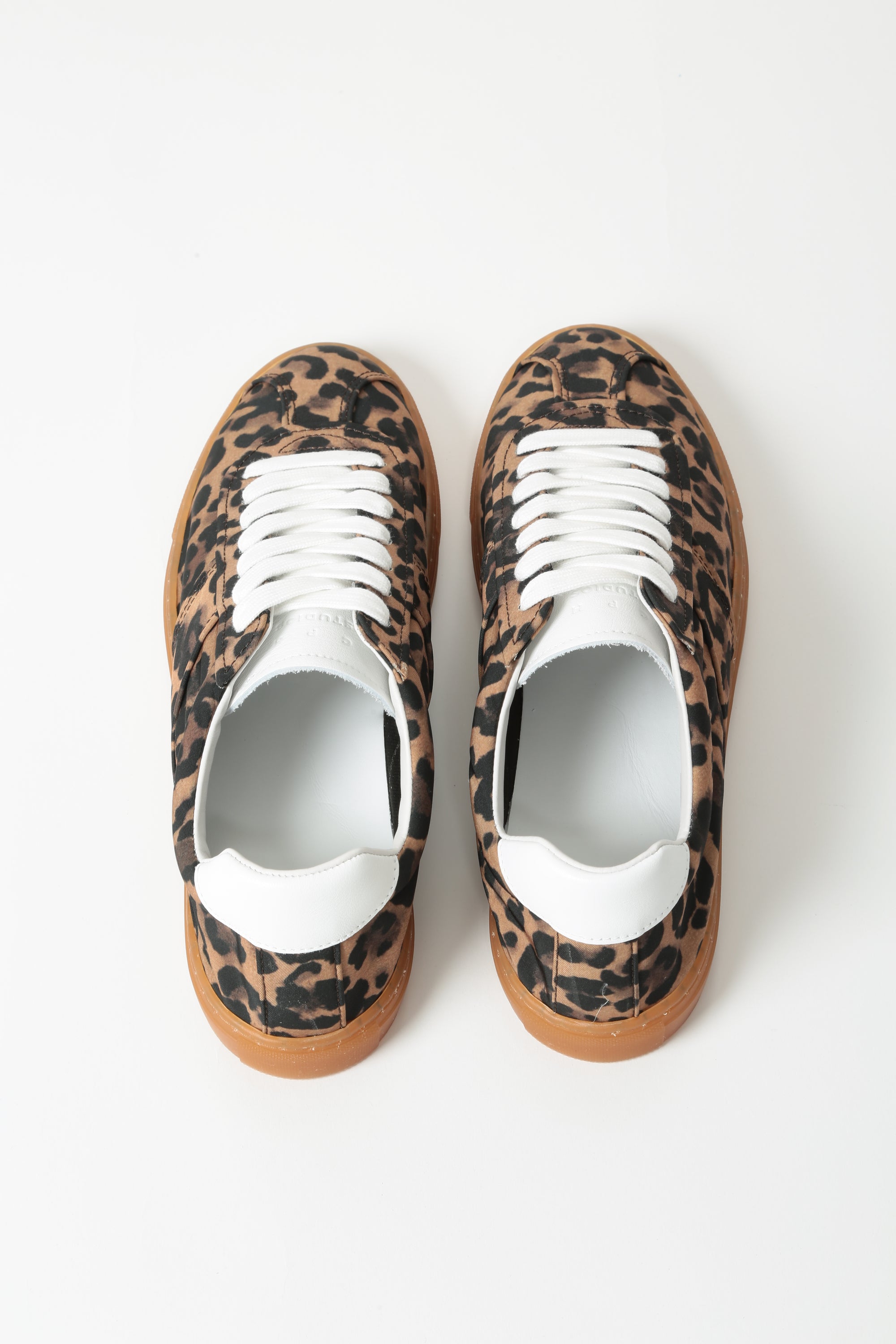 https://admin.shopify.com/store/gulieshop/products/16012804784477#:~:text=https%3A//www.gulieshop.it%20%E2%80%BA%20products%20%E2%80%BA%20copenhagen%2Dsneakers%2Din%2Dtela%2Dcph98