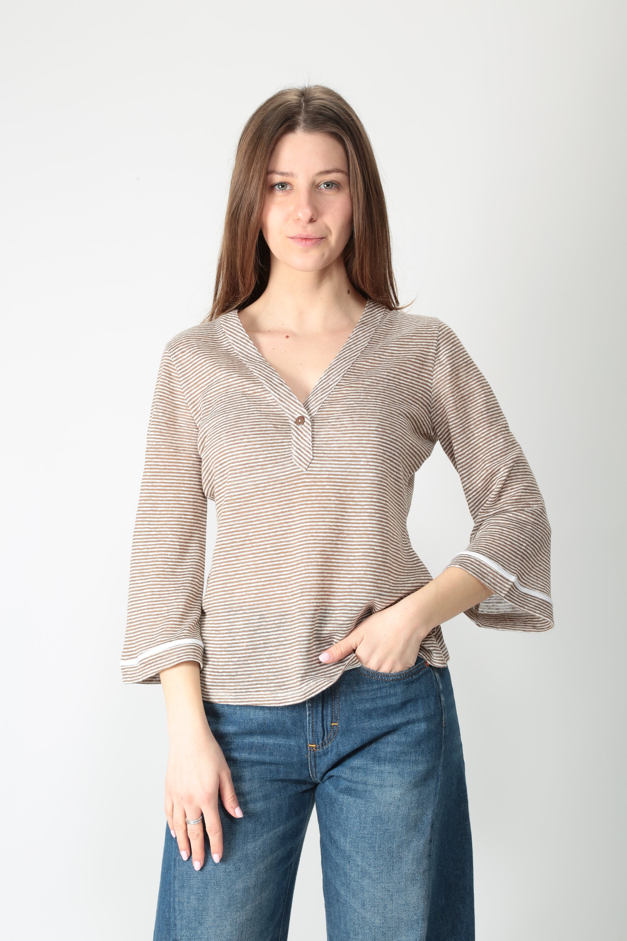 https://admin.shopify.com/store/gulieshop/products/16028296053085#:~:text=https%3A//www.gulieshop.it%20%E2%80%BA%20products%20%E2%80%BA%20purotatto%2Dmaglia%2Dserafino%2Din%2Dlino%2Dss260201353