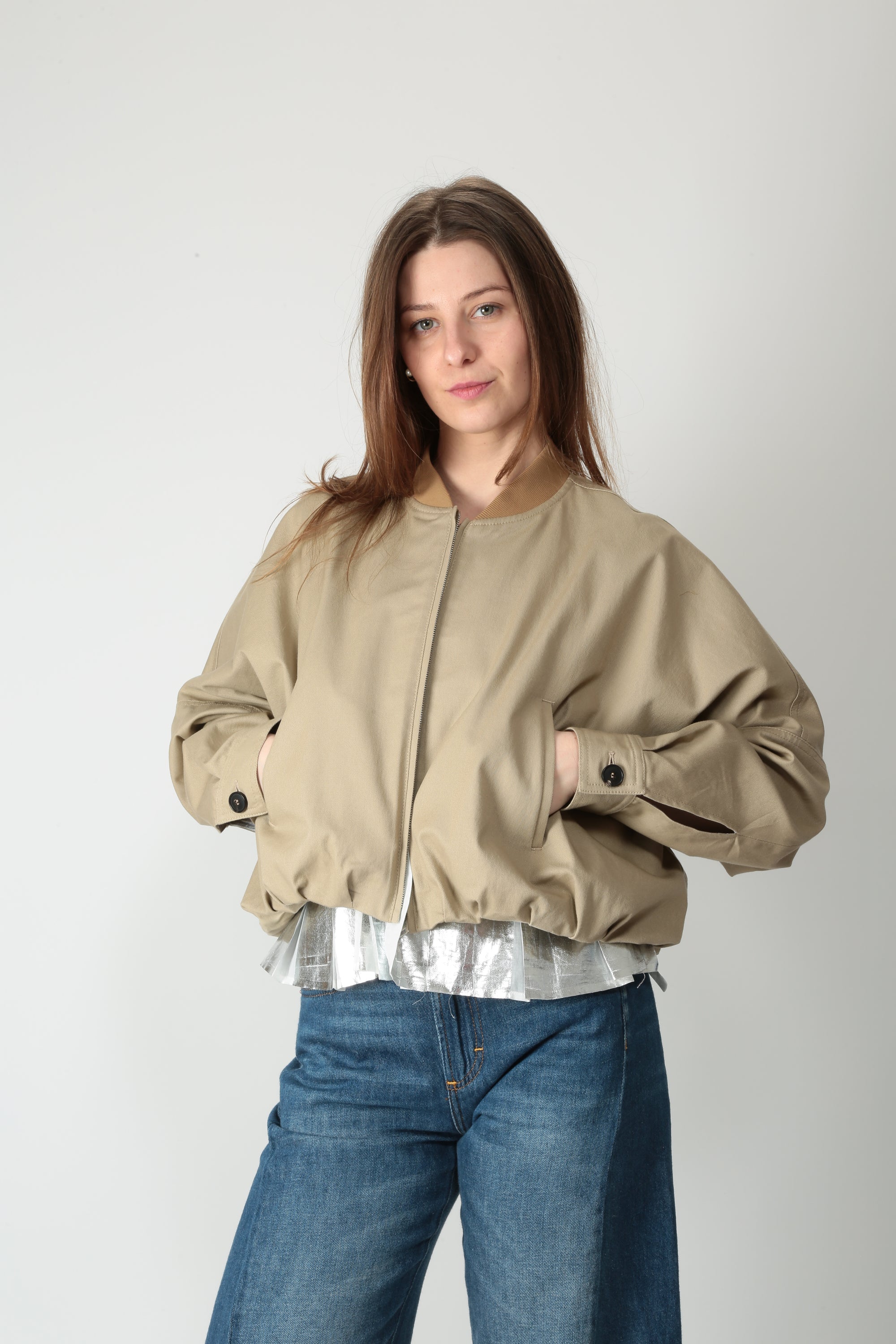 https://admin.shopify.com/store/gulieshop/products/16006686736733#:~:text=https%3A//www.gulieshop.it%20%E2%80%BA%20products%20%E2%80%BA%20tela%2Dbomber%2Din%2Dcotone%2Dferdi