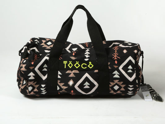 https://admin.shopify.com/store/gulieshop/products/8395249189213#:~:text=Invia-,Tooco%20Weekend%20Bag%20Uxmal%20Black%20Toco747,-Contenuto%20multimediale%201