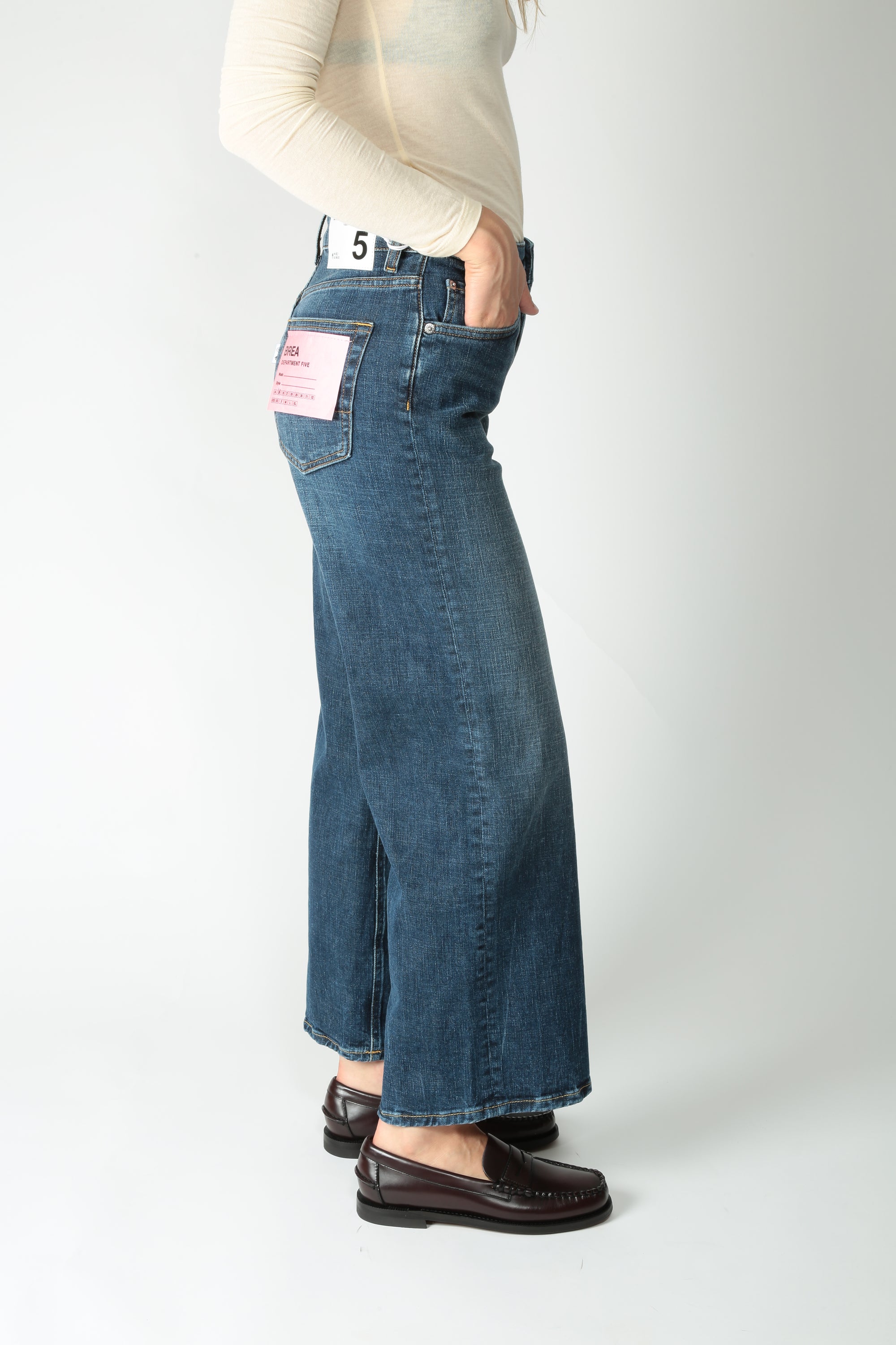 https://admin.shopify.com/store/gulieshop/products/15576296522077