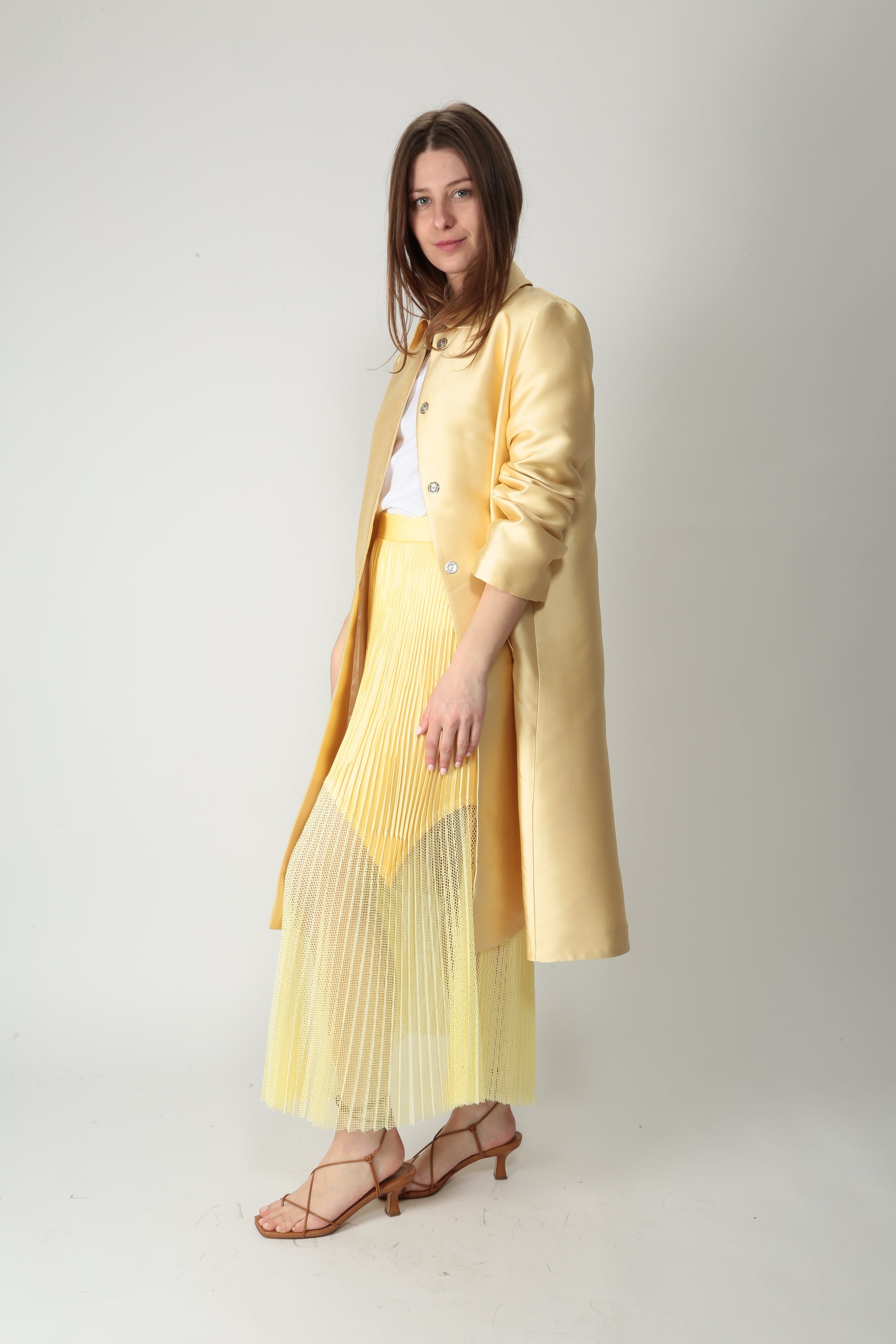 https://admin.shopify.com/store/gulieshop/products/16027972239709#:~:text=https%3A//www.gulieshop.it%20%E2%80%BA%20products%20%E2%80%BA%20beatrice%2Dspolvero%2Dlungo%2D26fe2657mozart