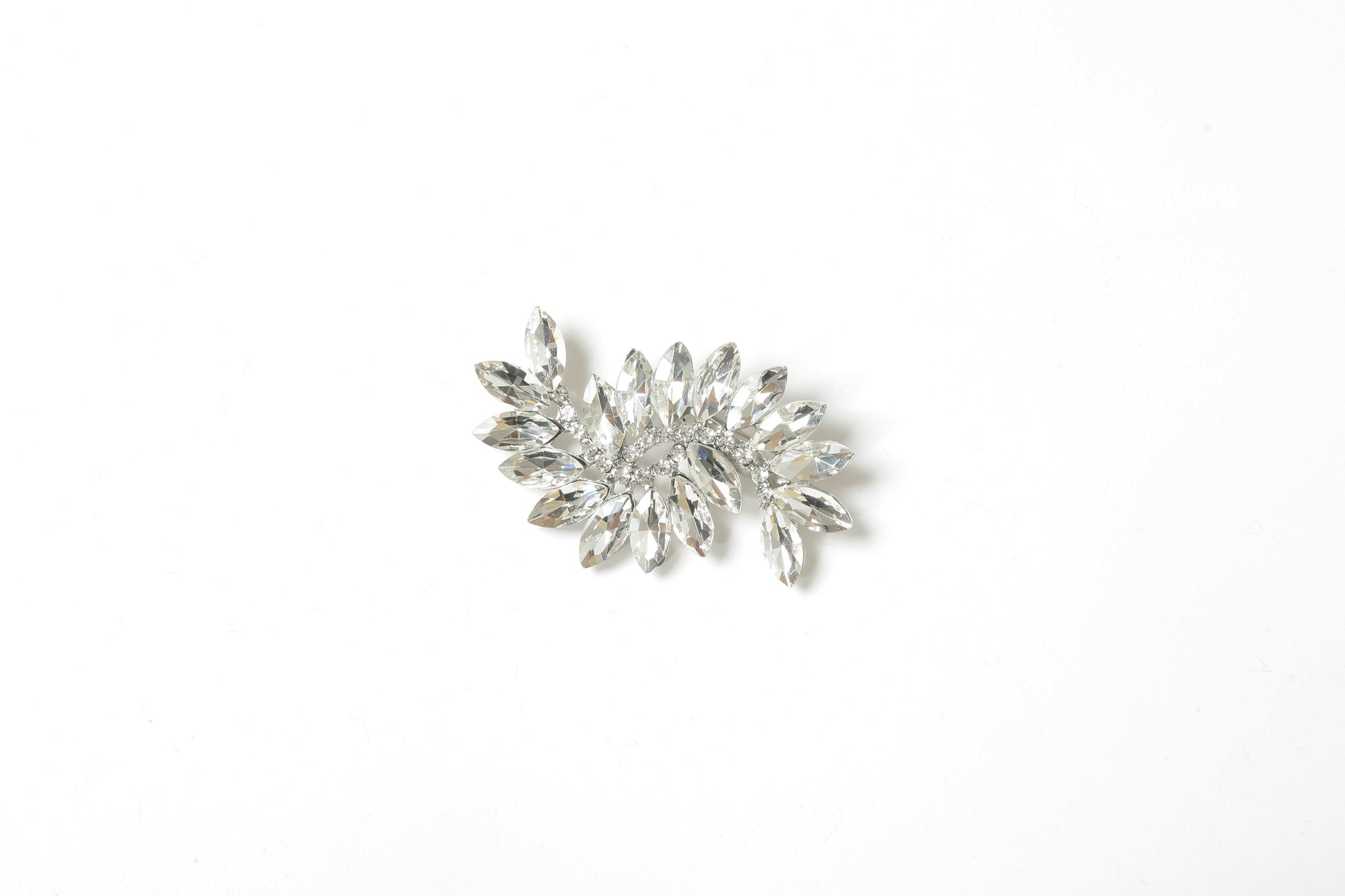 https://admin.shopify.com/store/gulieshop/products/15580039610717#:~:text=https%3A//www.gulieshop.it%20%E2%80%BA%20products%20%E2%80%BA%20solotre%2Dspilla%2Dm1f0180
