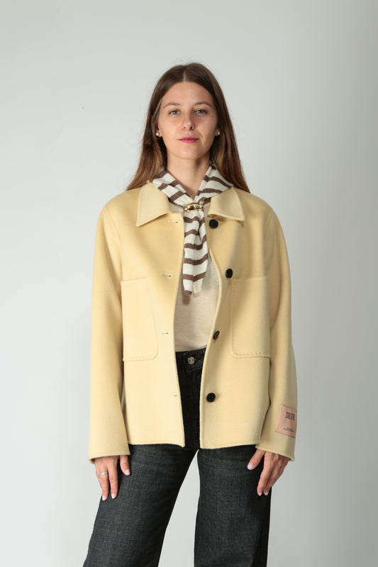 https://admin.shopify.com/store/gulieshop/products/15580039053661#:~:text=https%3A//www.gulieshop.it%20%E2%80%BA%20products%20%E2%80%BA%20solotre%2Dgiacca%2Din%2Dlana%2De%2Dcachemire%2Dm1f0007