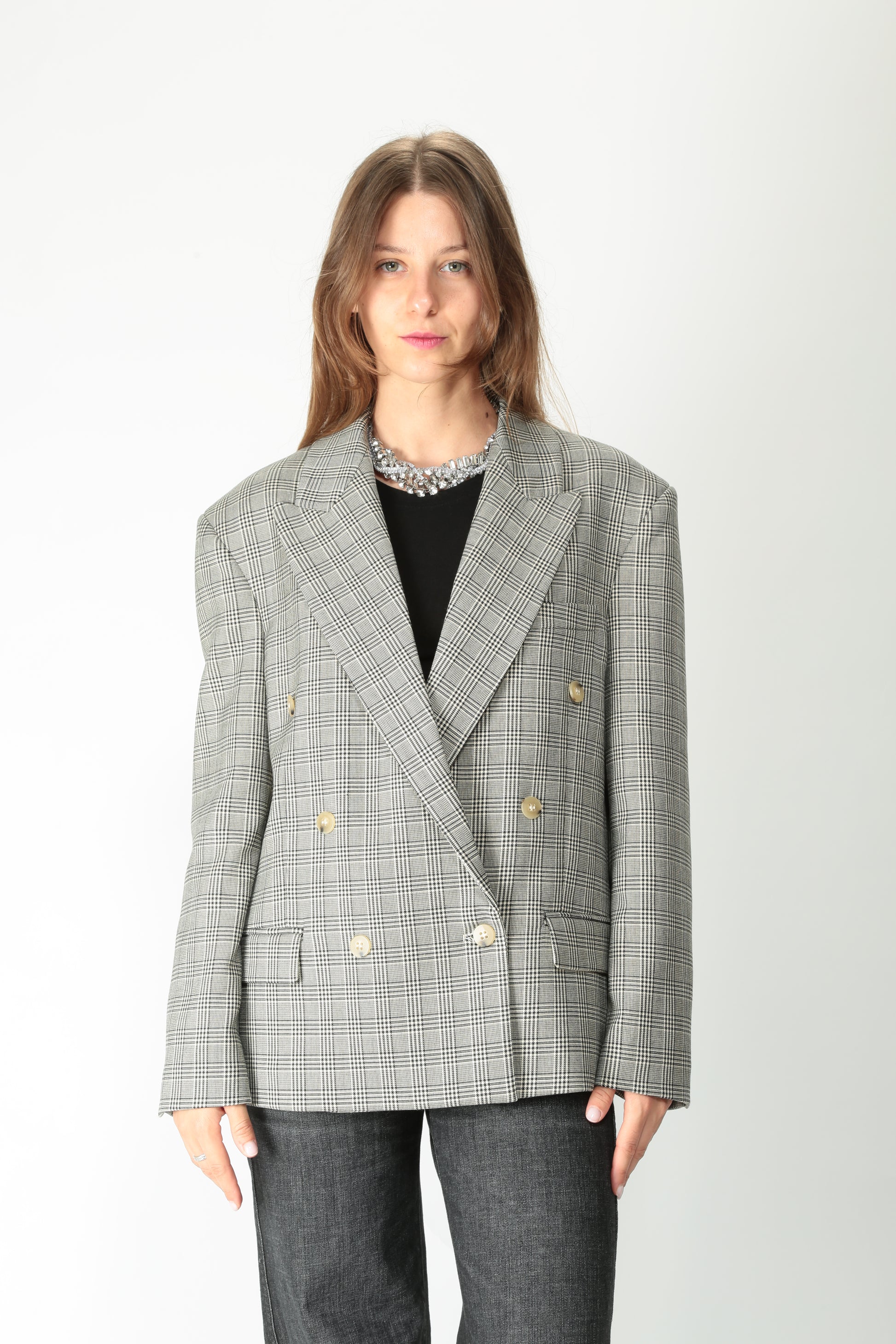 https://admin.shopify.com/store/gulieshop/products/15580038857053#:~:text=https%3A//www.gulieshop.it%20%E2%80%BA%20products%20%E2%80%BA%20solotre%2Dgiacca%2Ddoppiopetto%2Din%2Dprincipe%2Ddi%2Dgalles%2Dm1f0138