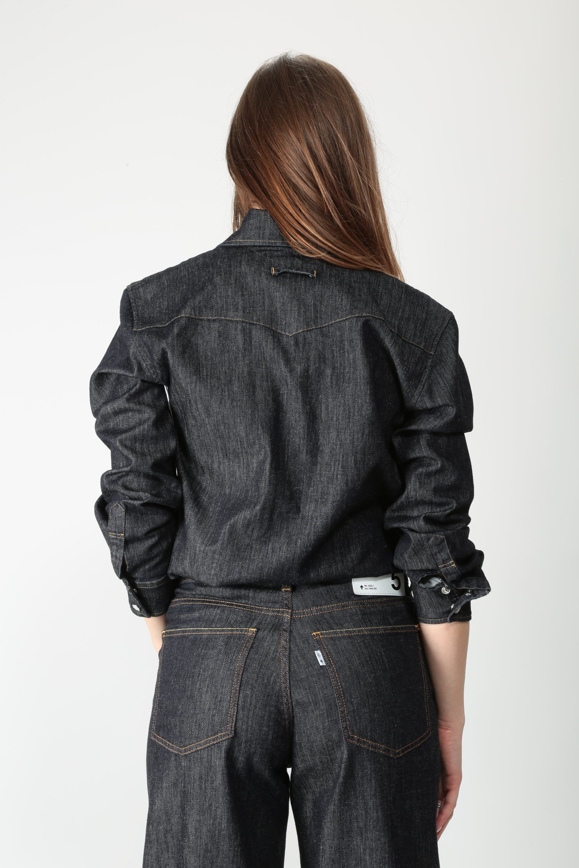https://admin.shopify.com/store/gulieshop/products/15996605432157#:~:text=https%3A//www.gulieshop.it%20%E2%80%BA%20products%20%E2%80%BA%20department%2D5%2Dcamicia%2Dtexana%2Dnite%2Dds52552d2ds0079083