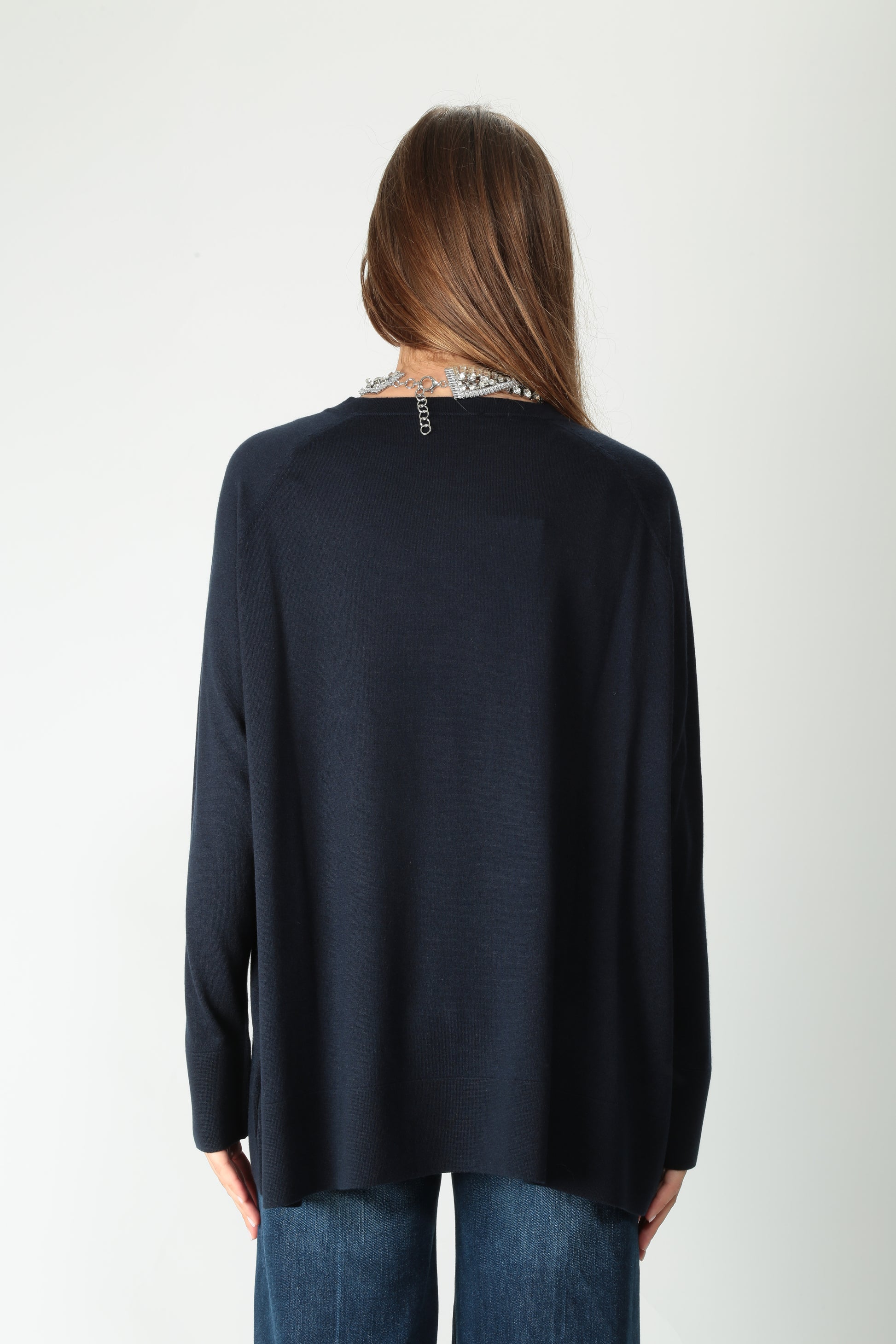 https://admin.shopify.com/store/gulieshop/products/15580054782301#:~:text=https%3A//www.gulieshop.it%20%E2%80%BA%20products%20%E2%80%BA%20purotatto%2Dmaglia%2Doversize%2Dfw250602007