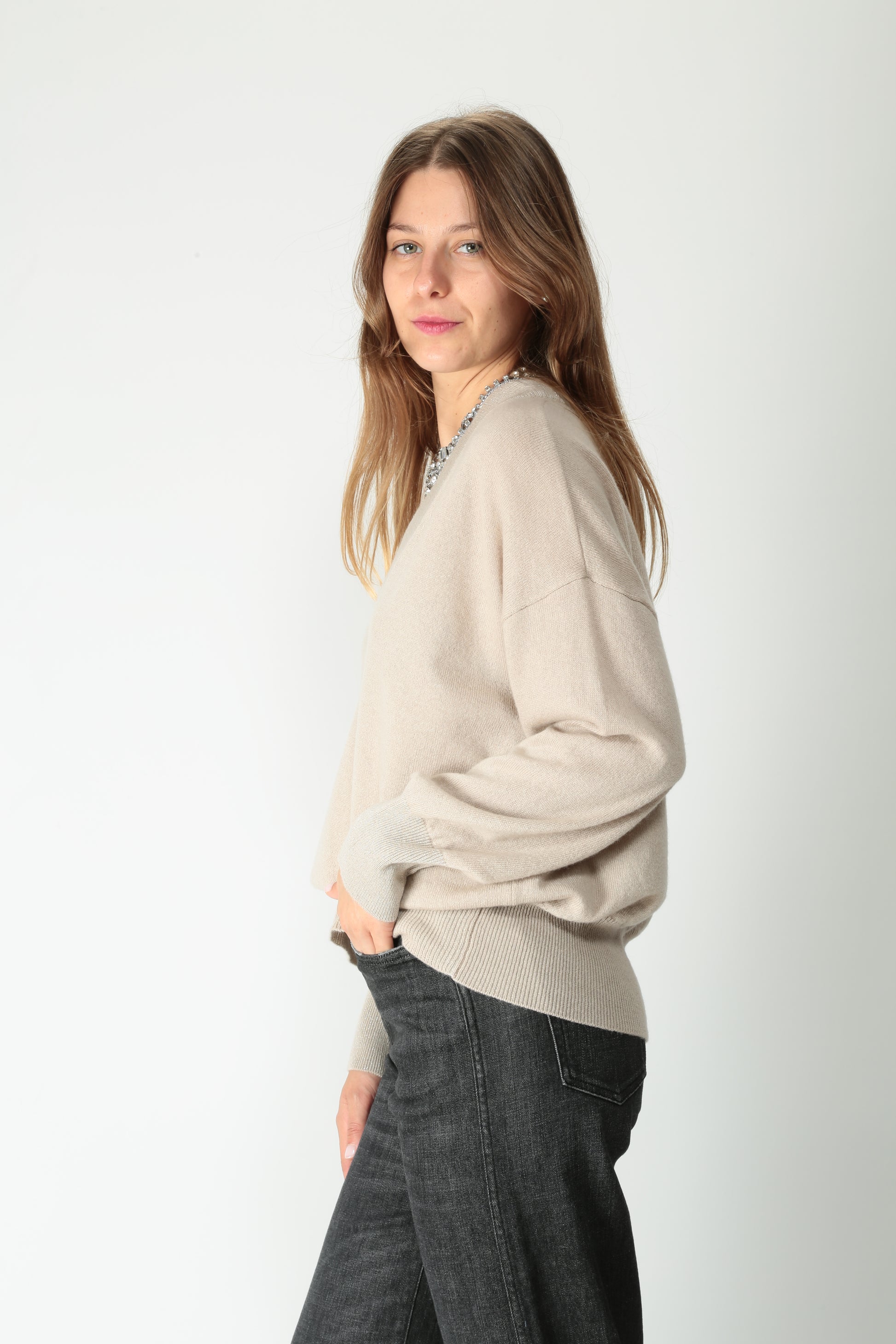 https://admin.shopify.com/store/gulieshop/products/15580054683997#:~:text=https%3A//www.gulieshop.it%20%E2%80%BA%20products%20%E2%80%BA%20purotatto%2Dmaglia%2Din%2Dcachemire%2Dfw250612125