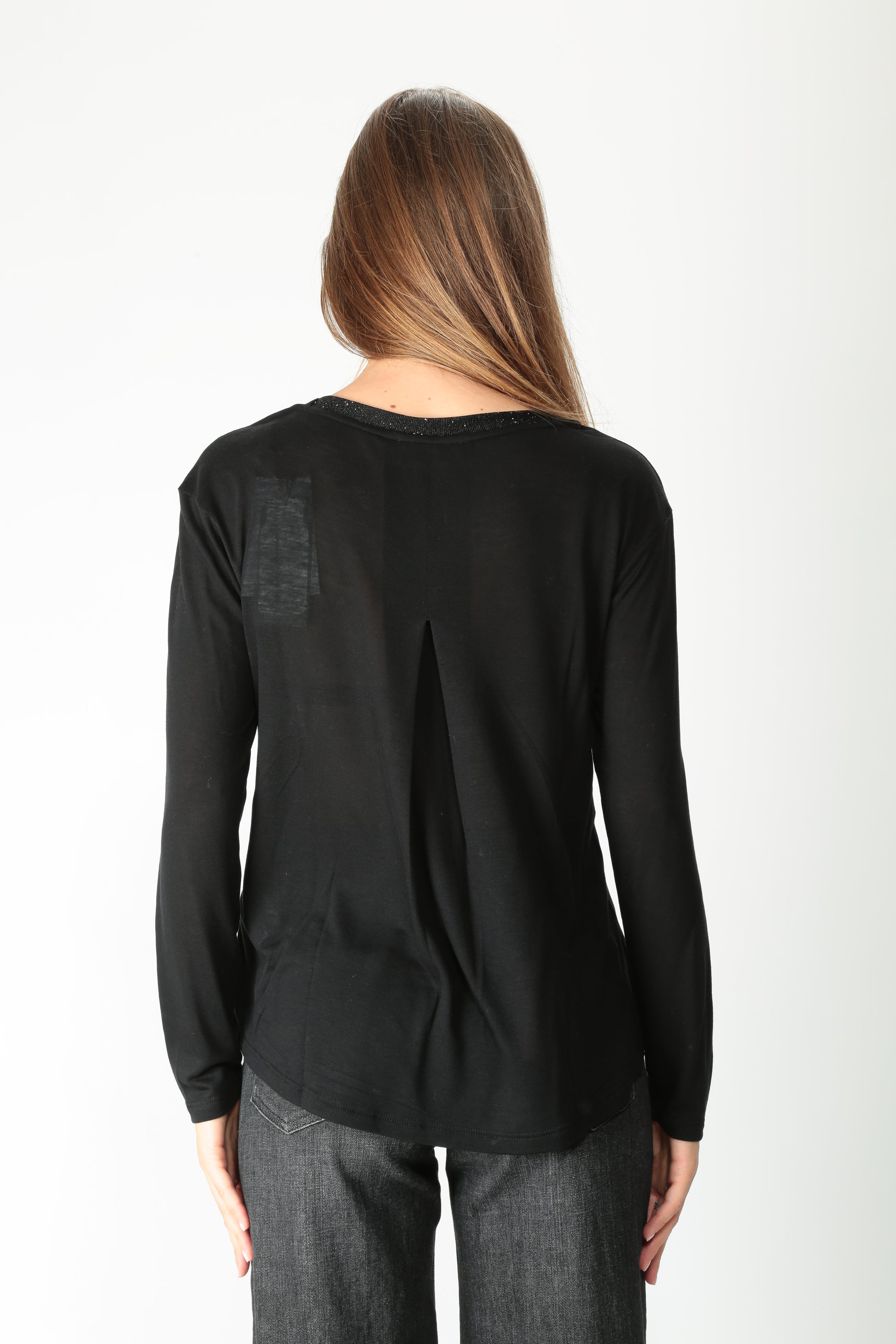 https://admin.shopify.com/store/gulieshop/products/15580054847837#:~:text=https%3A//www.gulieshop.it%20%E2%80%BA%20products%20%E2%80%BA%20purotatto%2Dt%2Dshirt%2Dcon%2Dpaillettes%2Dfw250181206