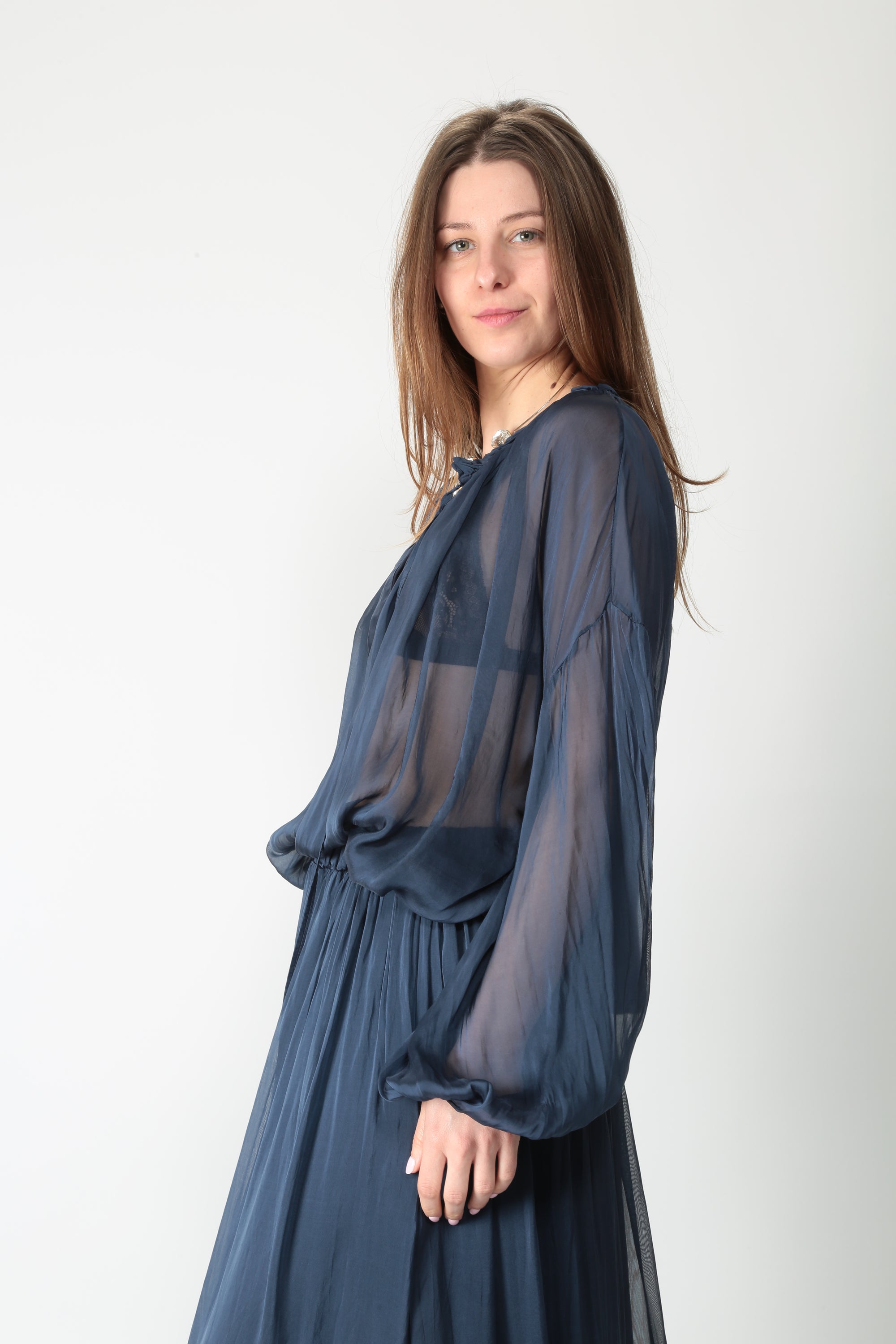 https://admin.shopify.com/store/gulieshop/products/16028211609949