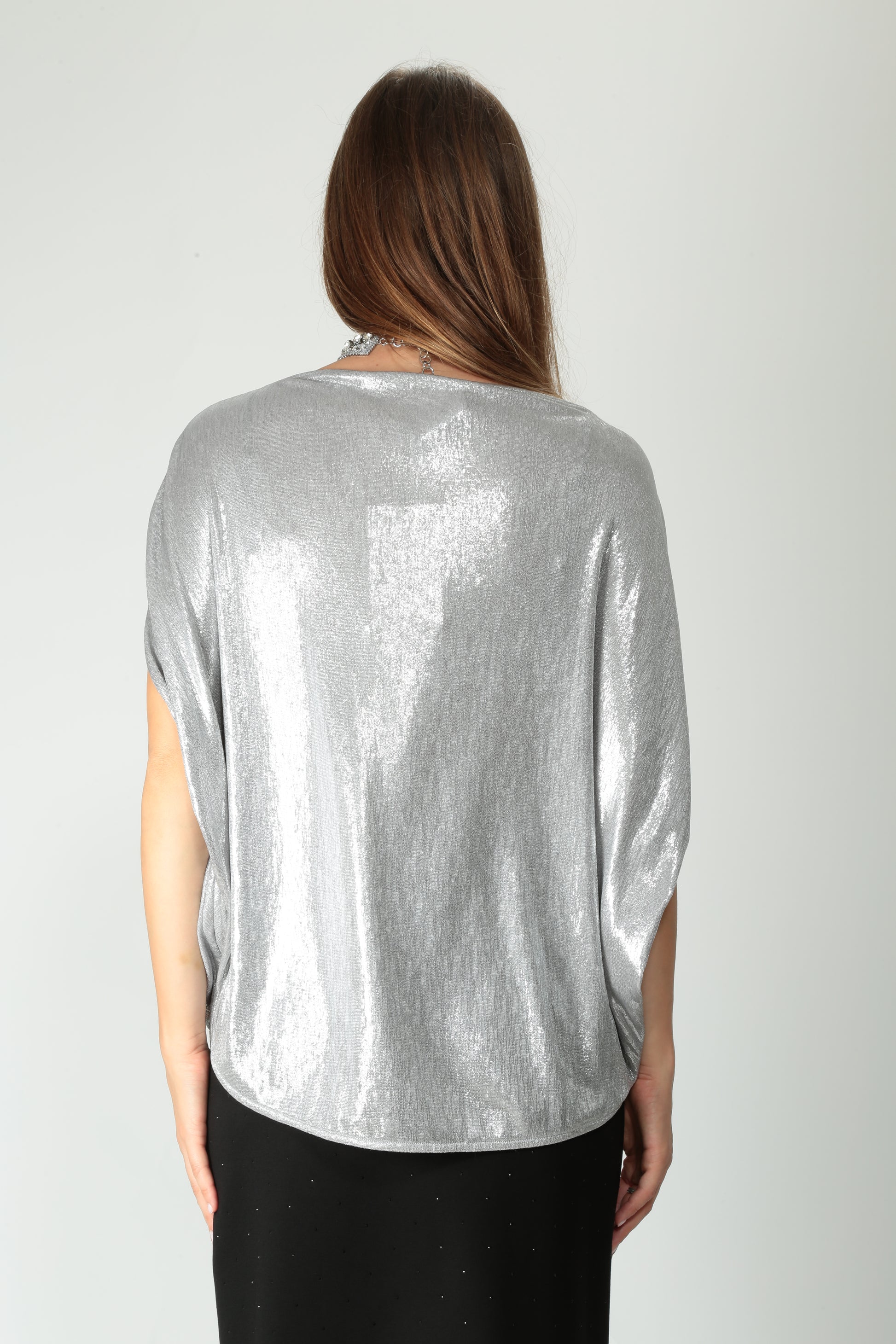 https://admin.shopify.com/store/gulieshop/products/15579495956829#:~:text=https%3A//www.gulieshop.it%20%E2%80%BA%20products%20%E2%80%BA%20meimeij%2Dblusa%2Dsmanicata%2Dm5fw00