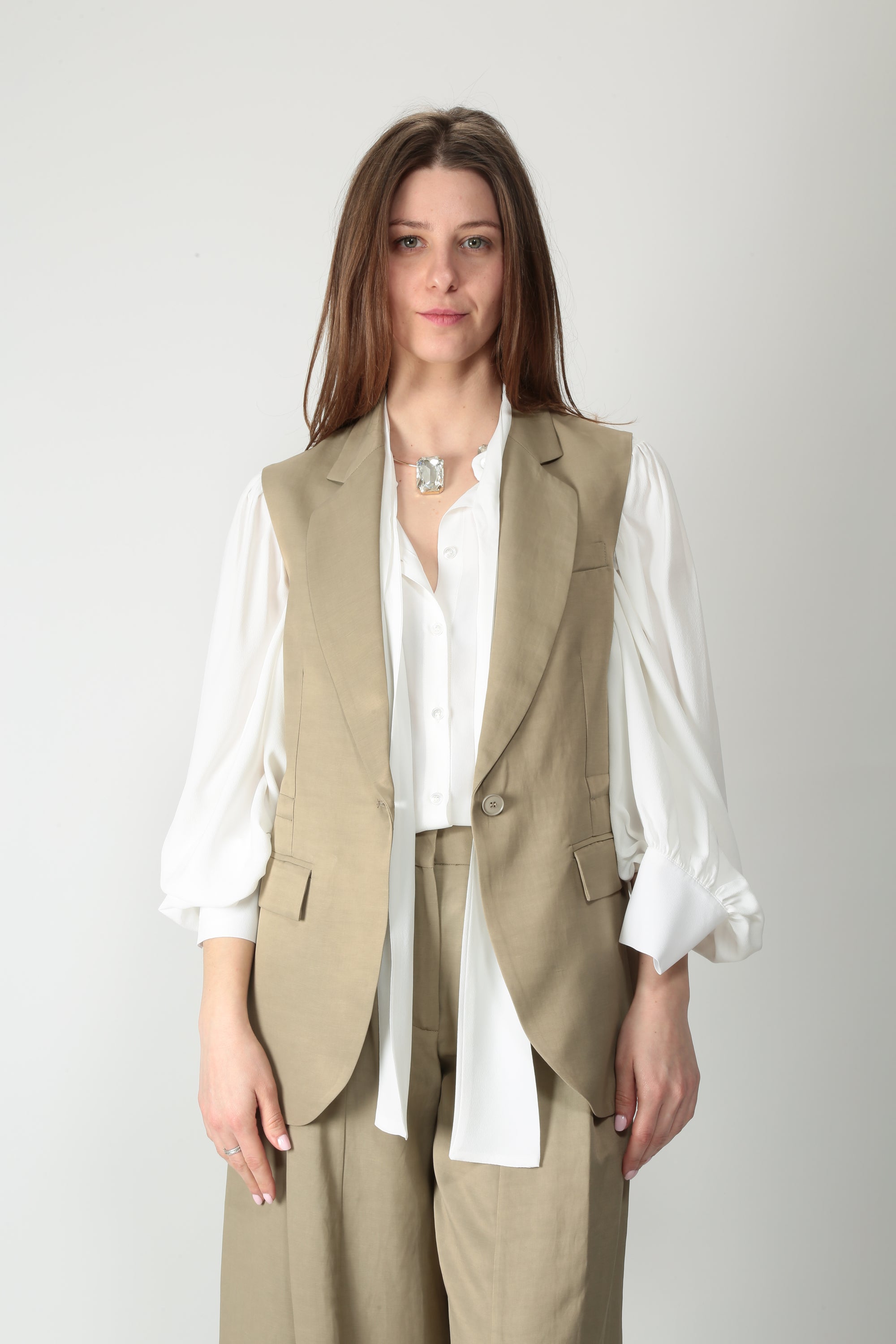 https://admin.shopify.com/store/gulieshop/products/16006687654237