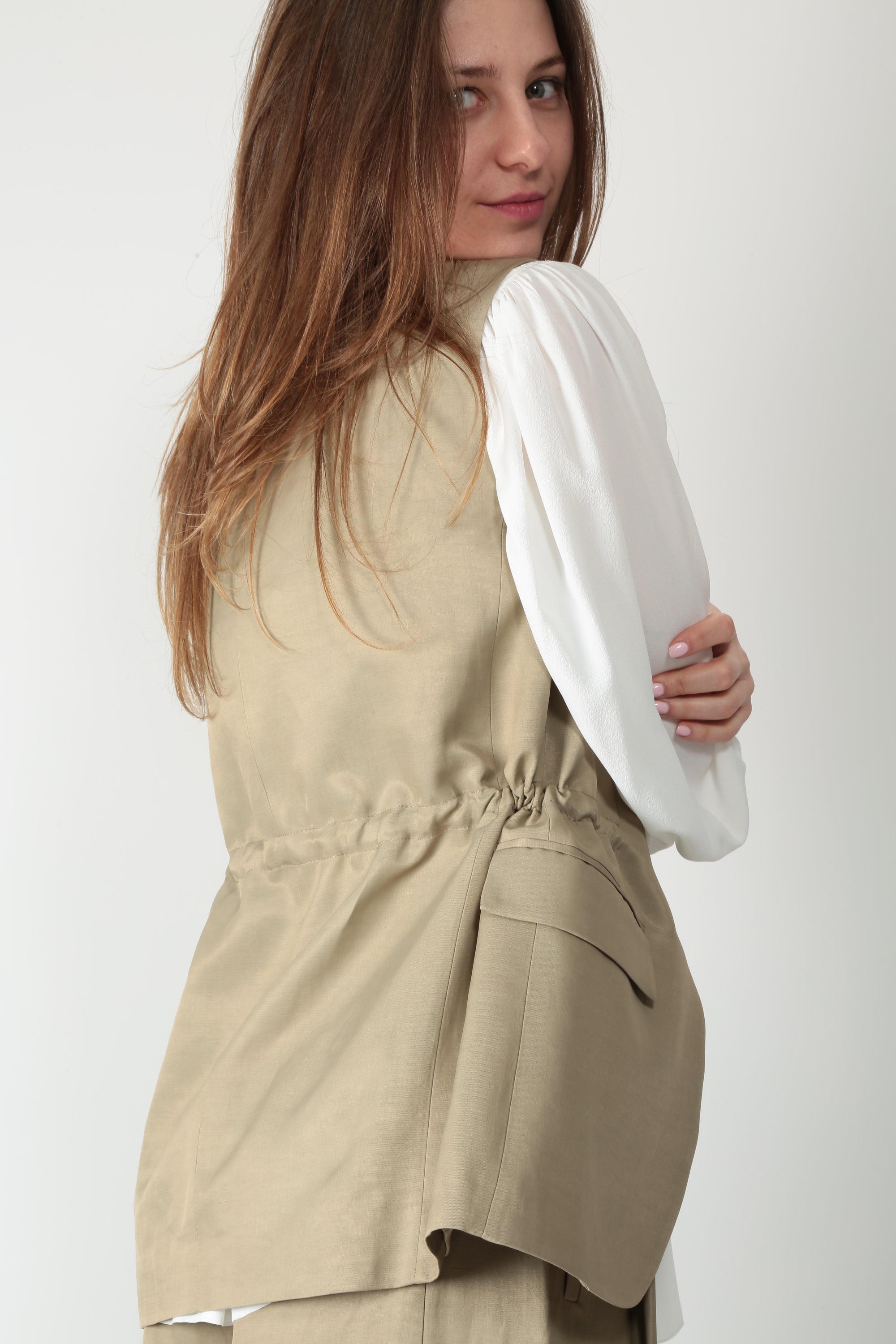 https://admin.shopify.com/store/gulieshop/products/16006687654237