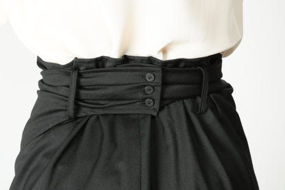 https://admin.shopify.com/store/gulieshop/products/15576519049565#:~:text=https%3A//www.gulieshop.it%20%E2%80%BA%20products%20%E2%80%BA%20tela%2Dgonna%2Da%2Dportafoglio%2Din%2Dlana%2Dtecnica%2Drolling