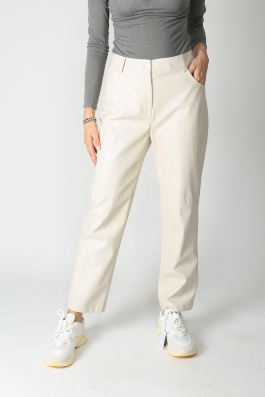 https://admin.shopify.com/store/gulieshop/products/9890694136157#:~:text=https%3A//www.gulieshop.it%20%E2%80%BA%20products%20%E2%80%BA%20purotatto%2Dpantalone%2Din%2Decopelle%2Dfw240493061
